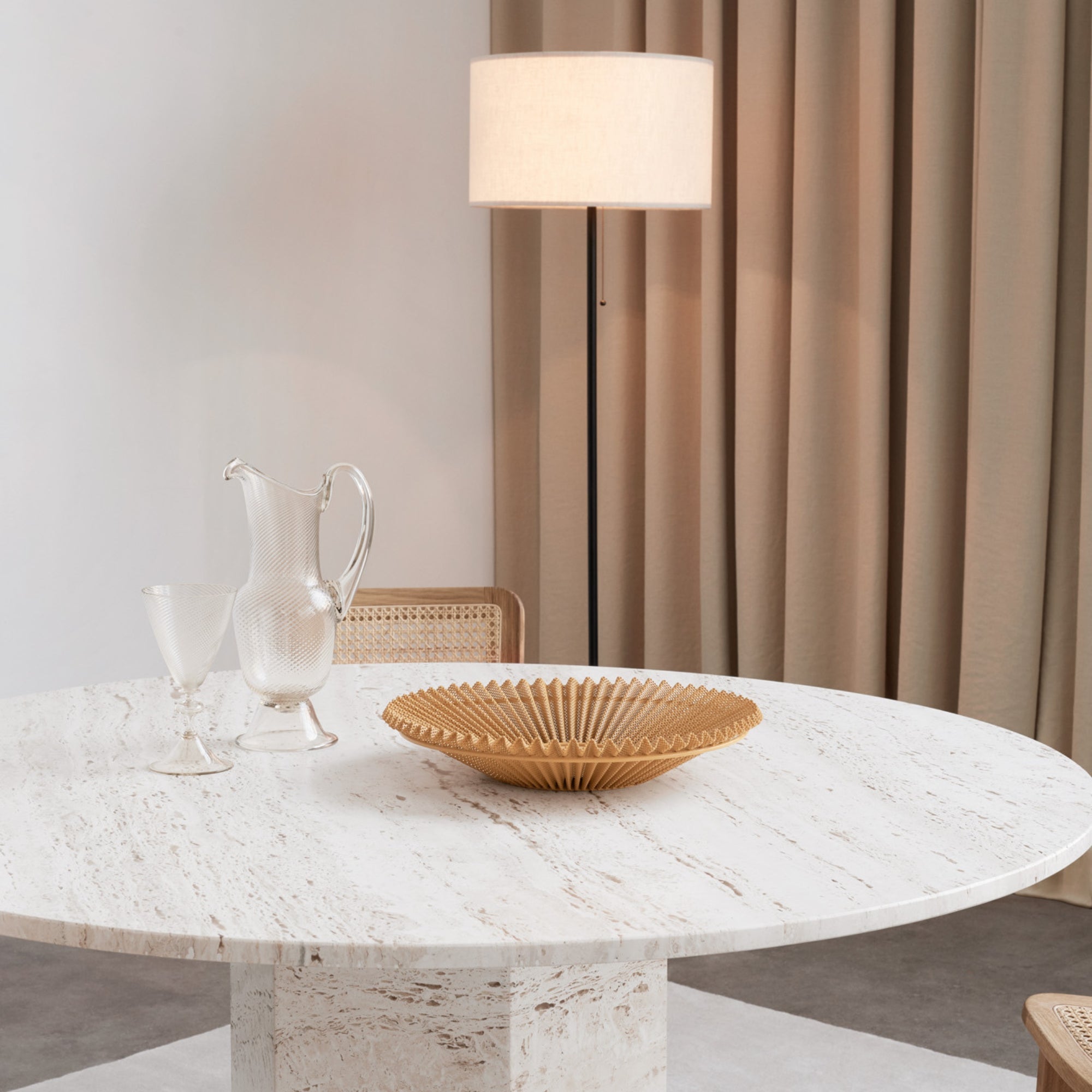 Gubi Gravity Floor Lamp – Minimalist Floor Lamp
