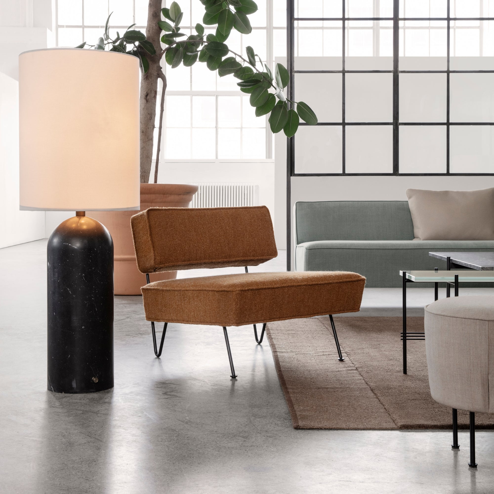 Gubi Gravity Floor Lamp, XL – Modern Floor Lamp