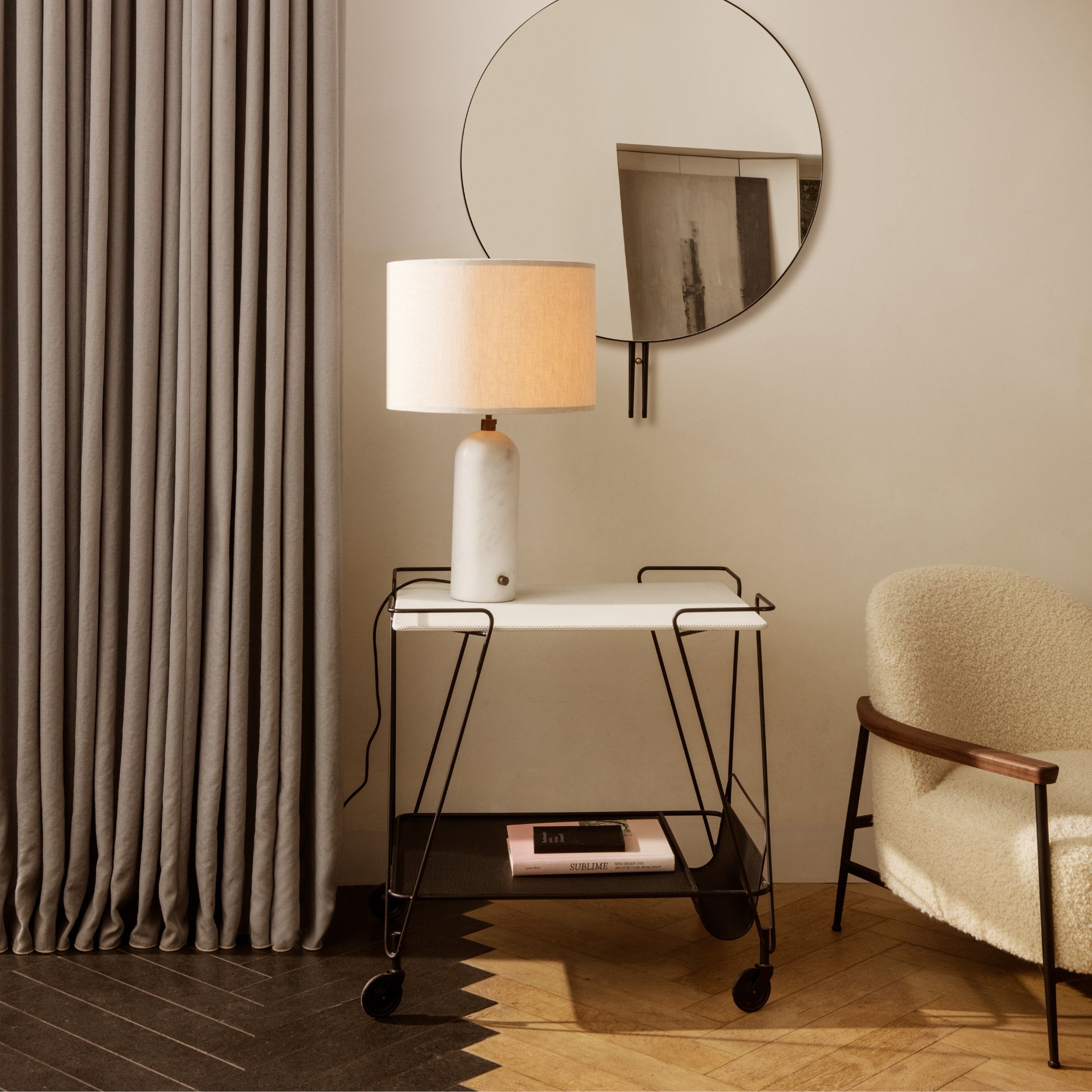 Gubi Gravity Table Lamp - Small – Minimalist Lamp by Space Copenhagen
