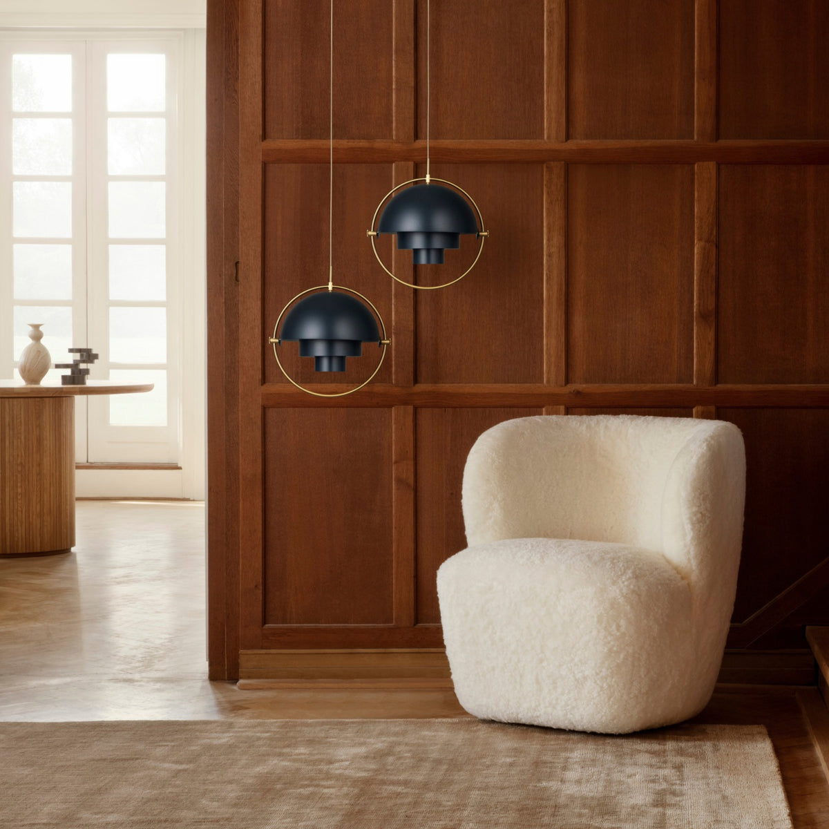 Gubi Multi-Light Pendant – Louis Weisdorf Pendant in Midnight Blue and Brass