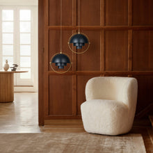 Gubi Multi-Light Pendant – Louis Weisdorf Pendant in Midnight Blue and Brass