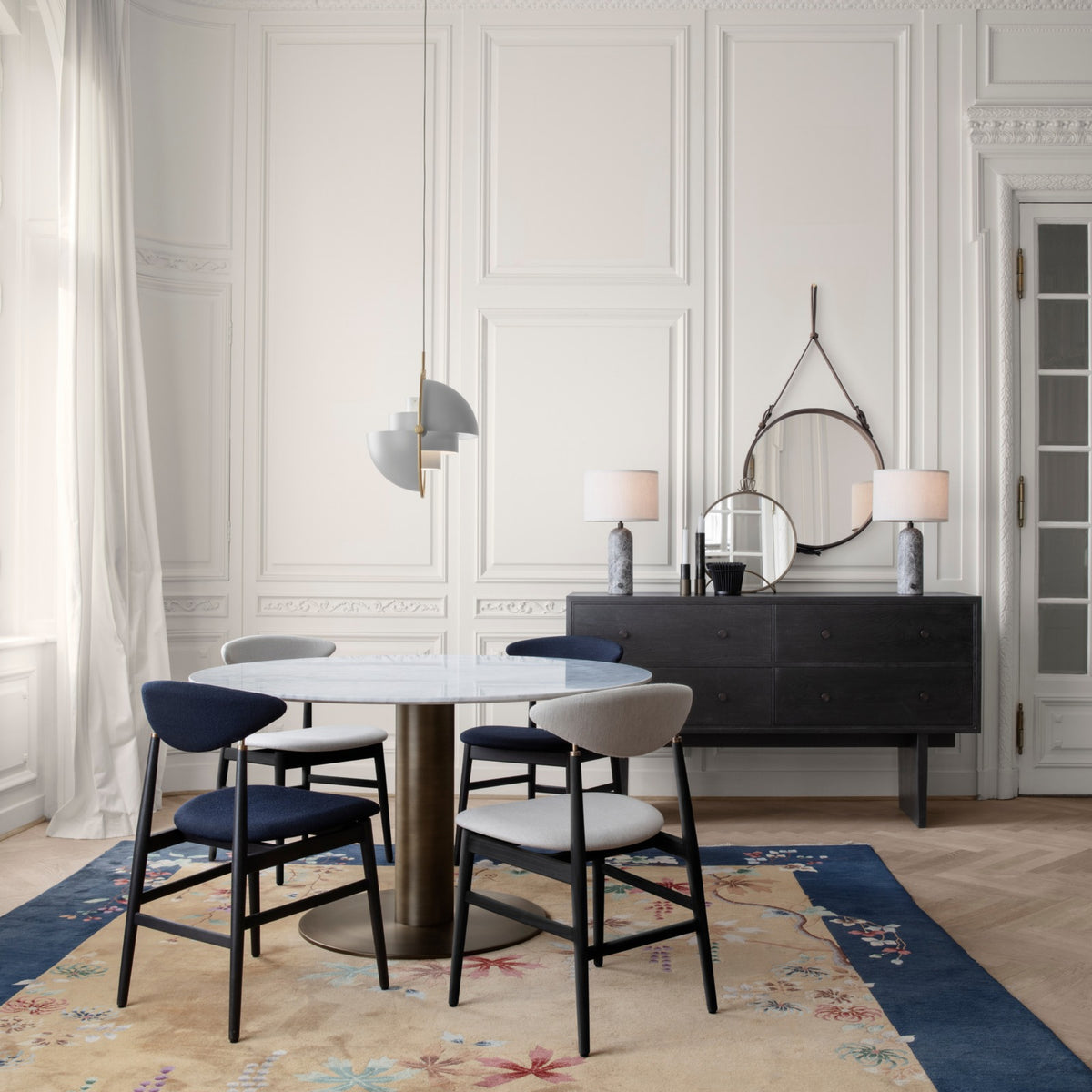 Gubi Multi-Lite Pendant – 1970s Pendant Light in Sea Grey