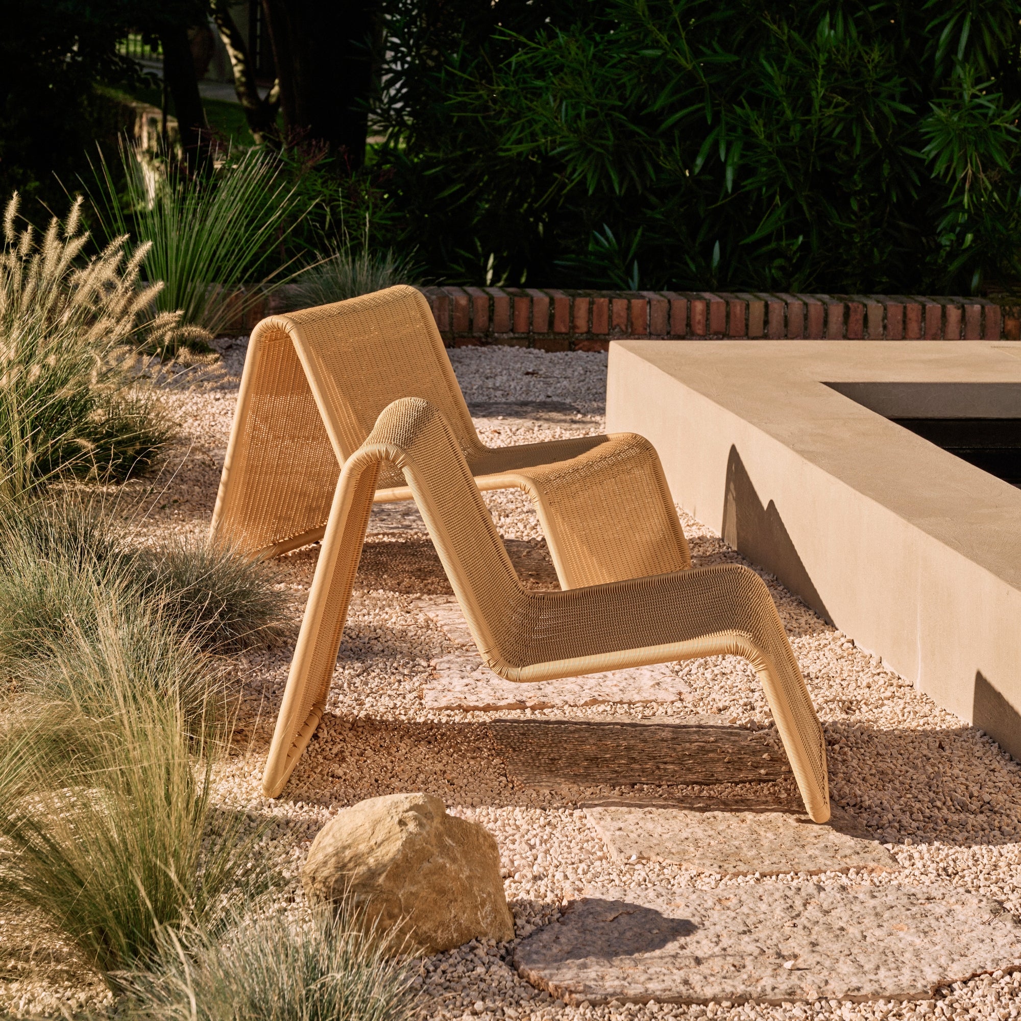 P3 Outdoor Lounge Chairs - DSHOP