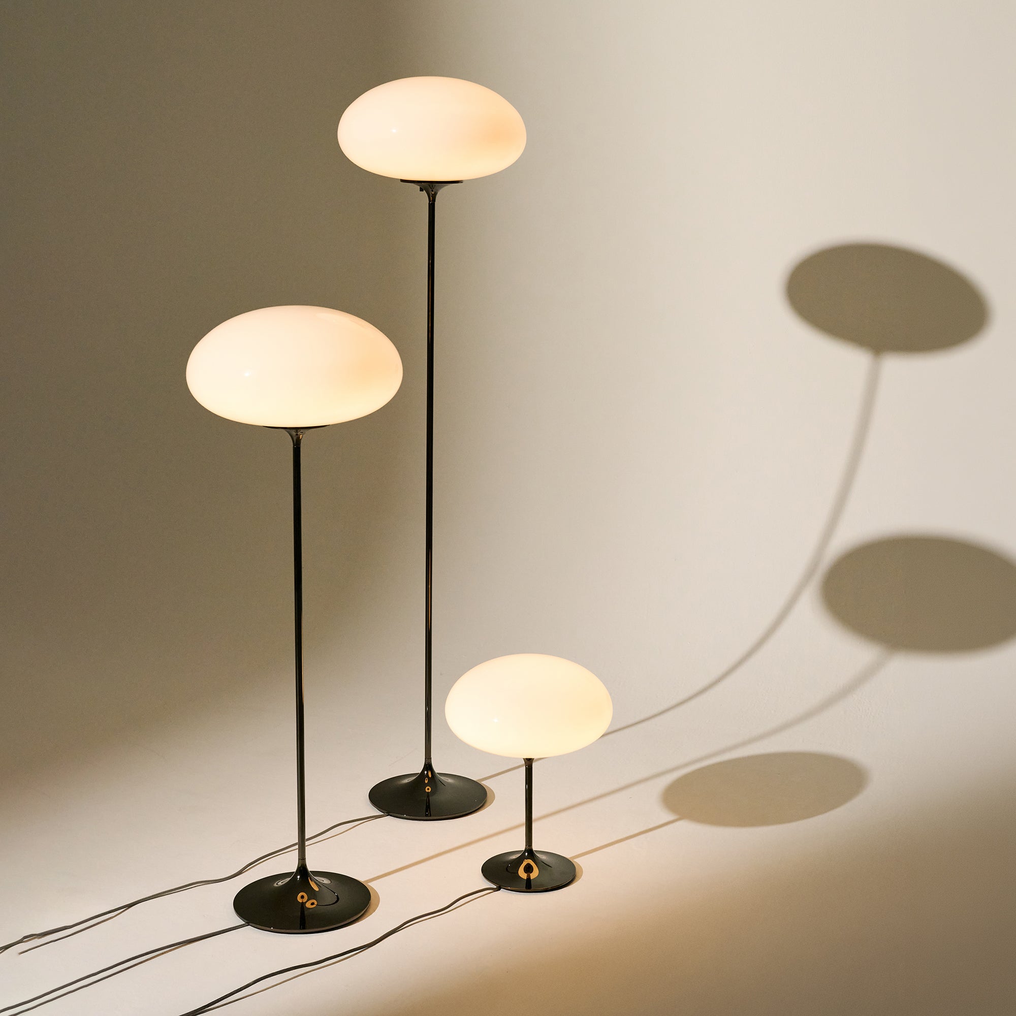Gubi Stemlite Table Lamp by Bill Curry | DSHOP