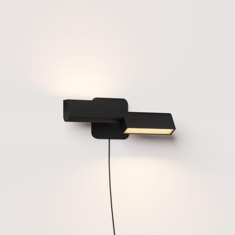 Ipoli 02 Black Plug-In Sconce | DSHOP