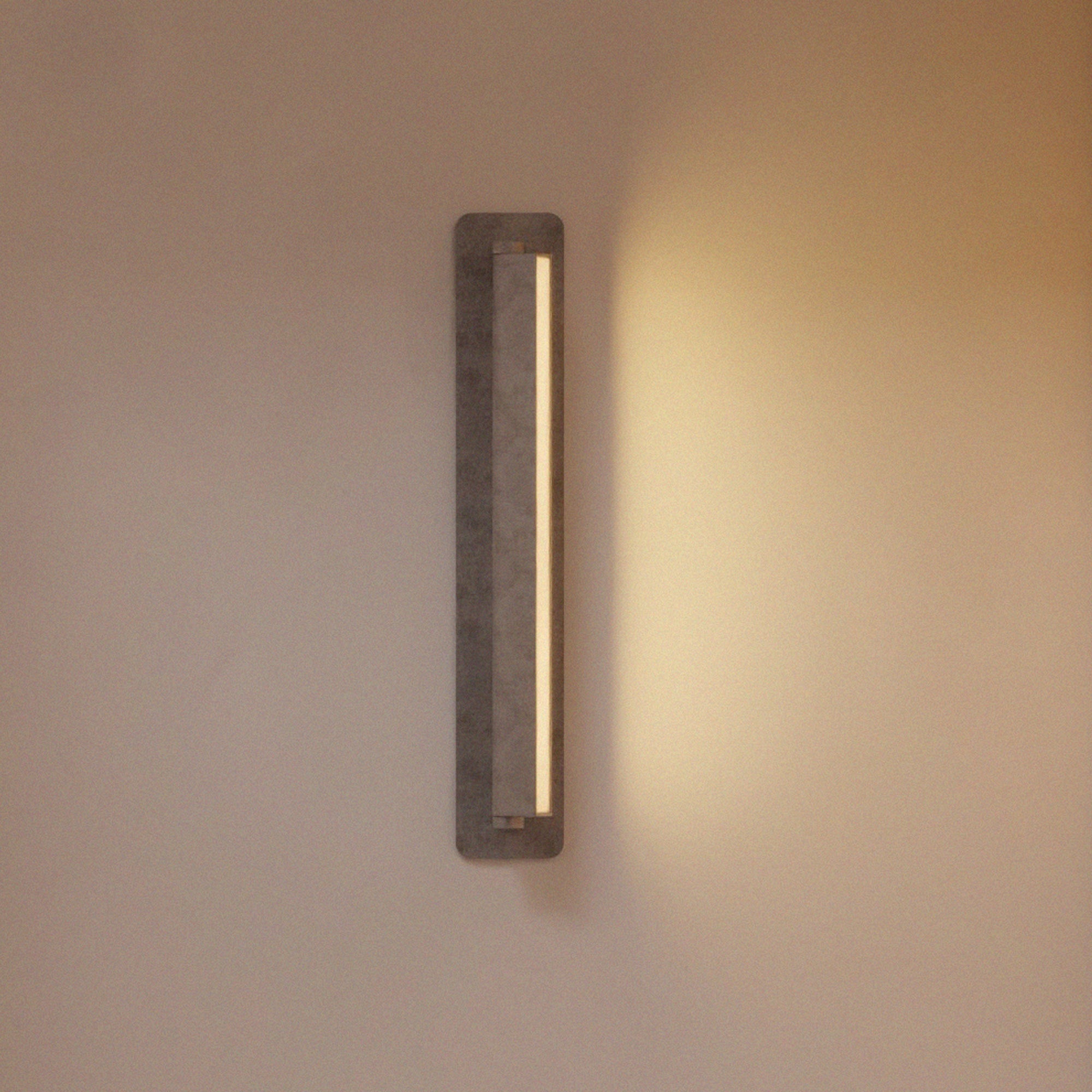 Ipoli 03D Sconce Toumbled Aluminum | DSHOP