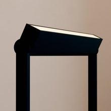 Modern black table lamp | DSHOP