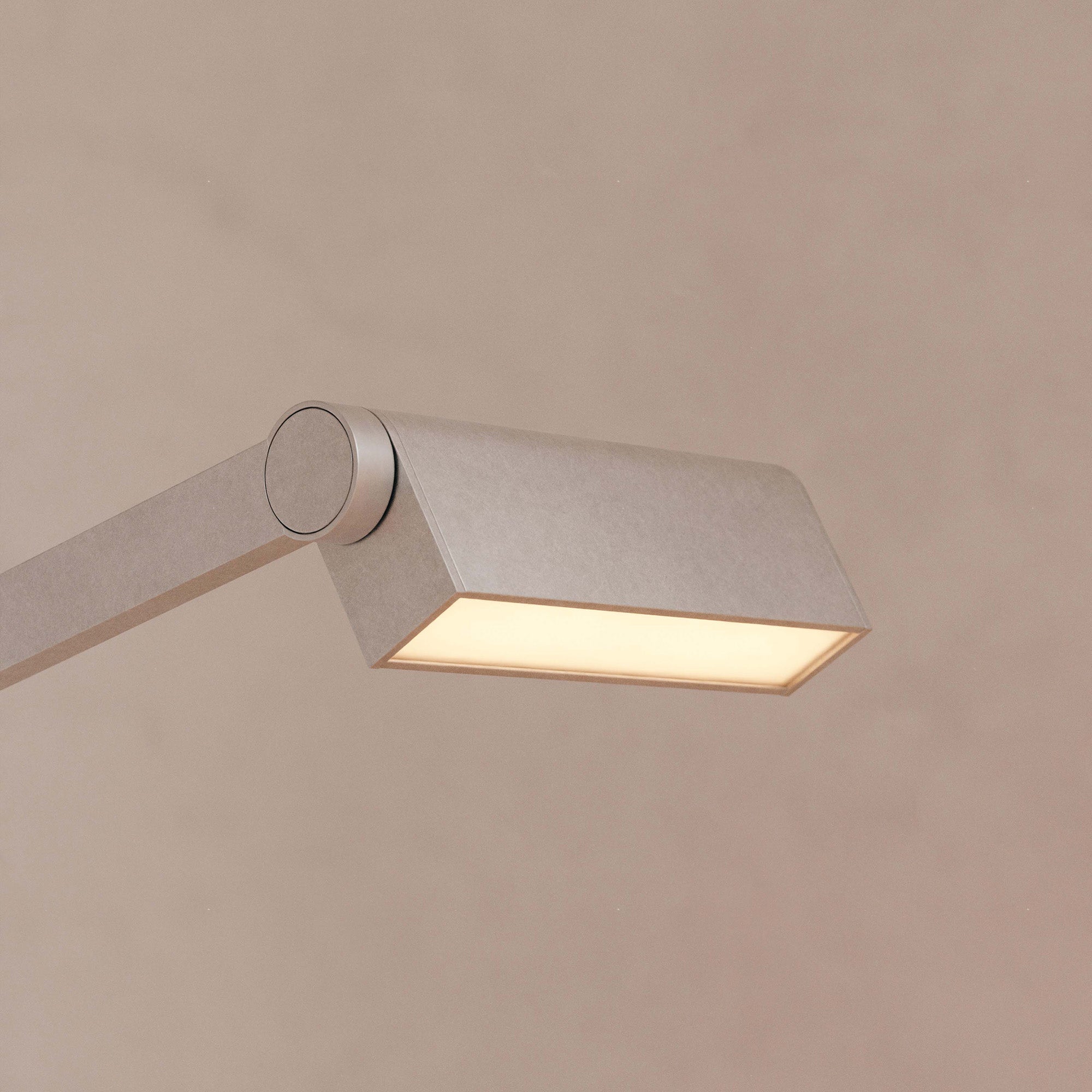 Modernist Wall Lamp | DSHOP
