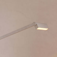 Modern wall-mounted lighting | DSHOP