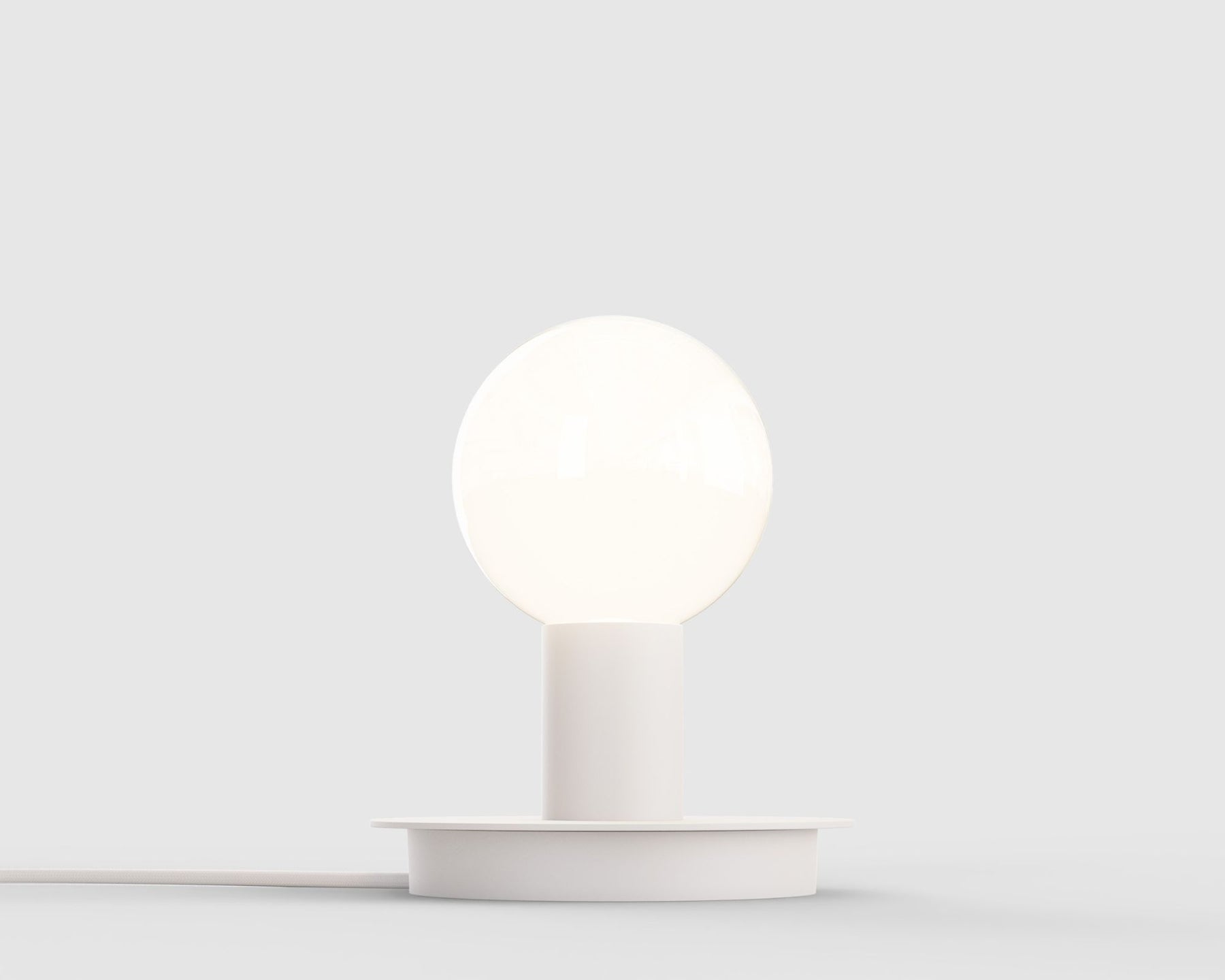 Minimalist White Table Lamp | DSHOP