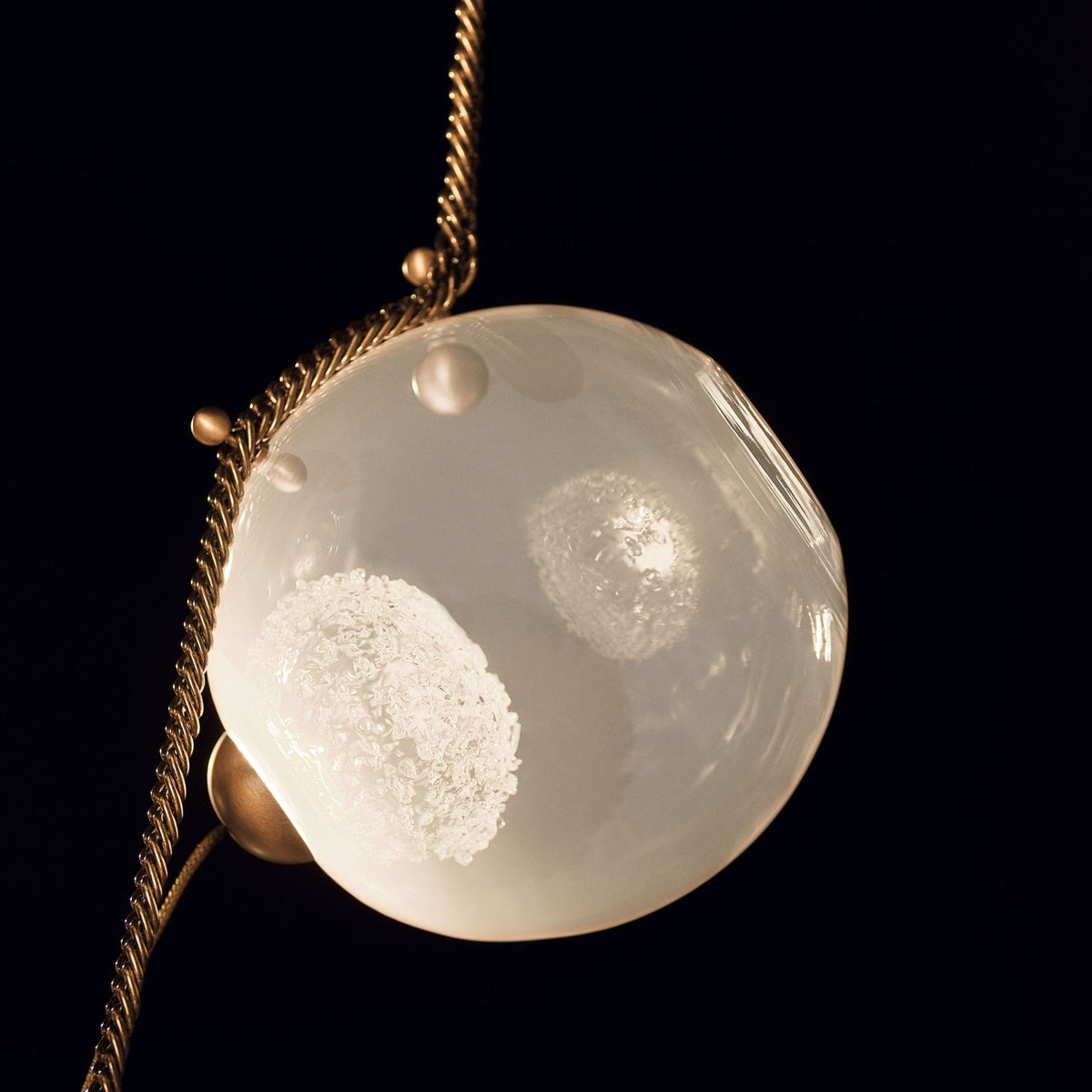Larose Guyon Abysse Lighting | DSHOP