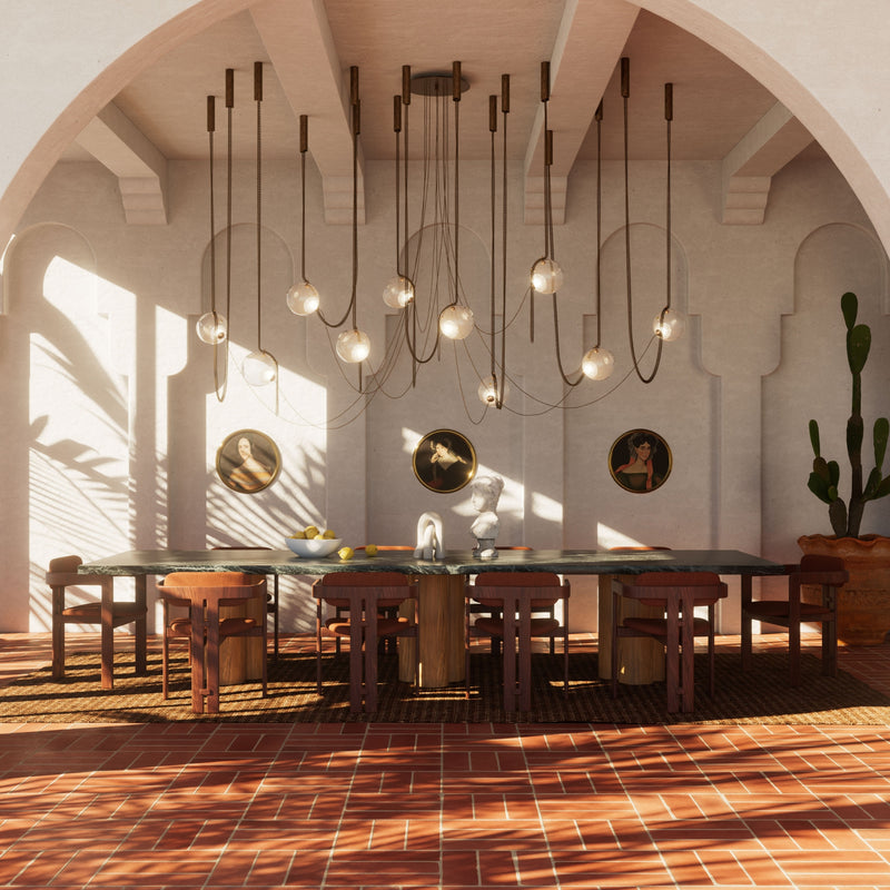 Larose Guyon Abysse 10 – Elegant Chandelier in Dark Aged Brass
