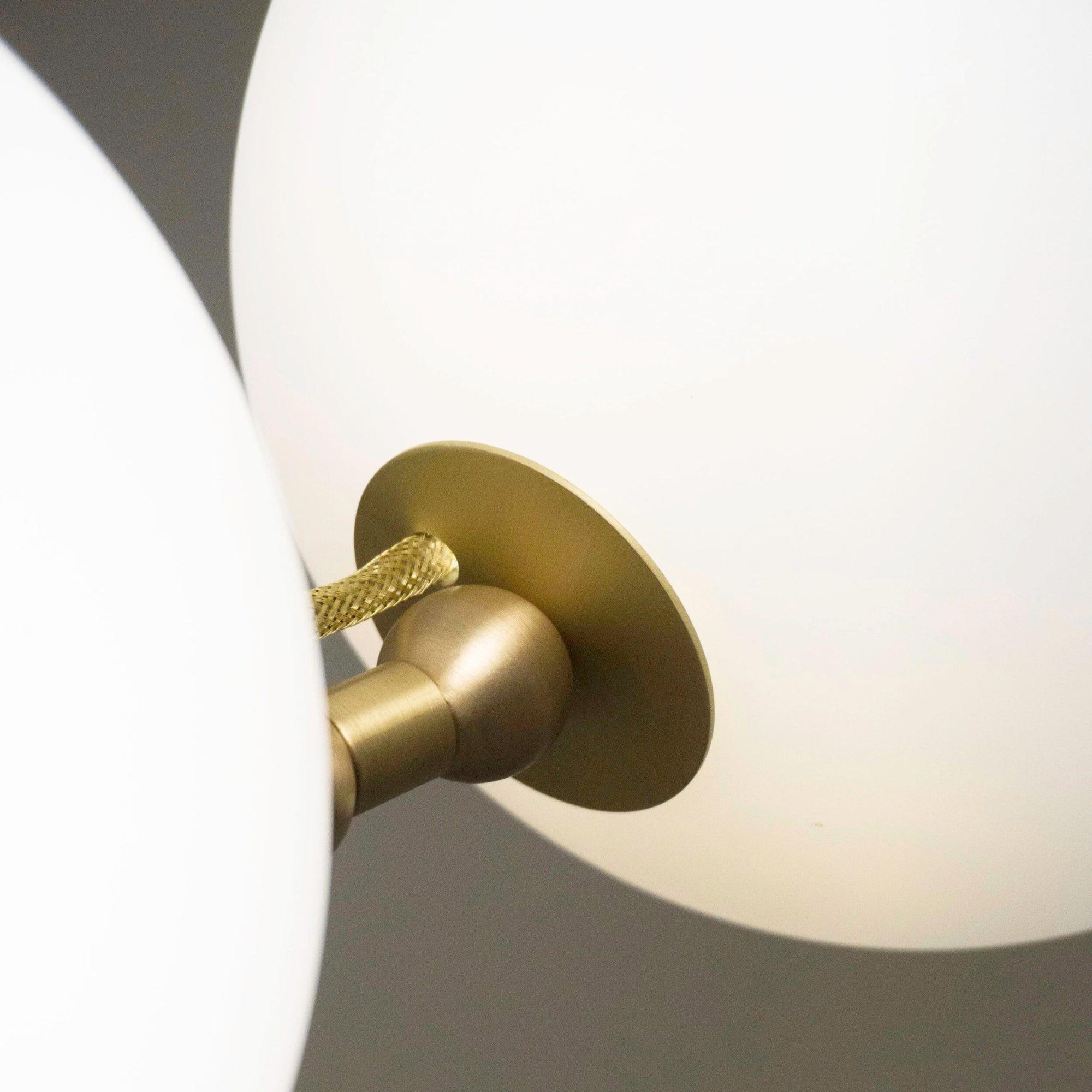 Larose Guyon Coco 02 Chandelier – LED Globes