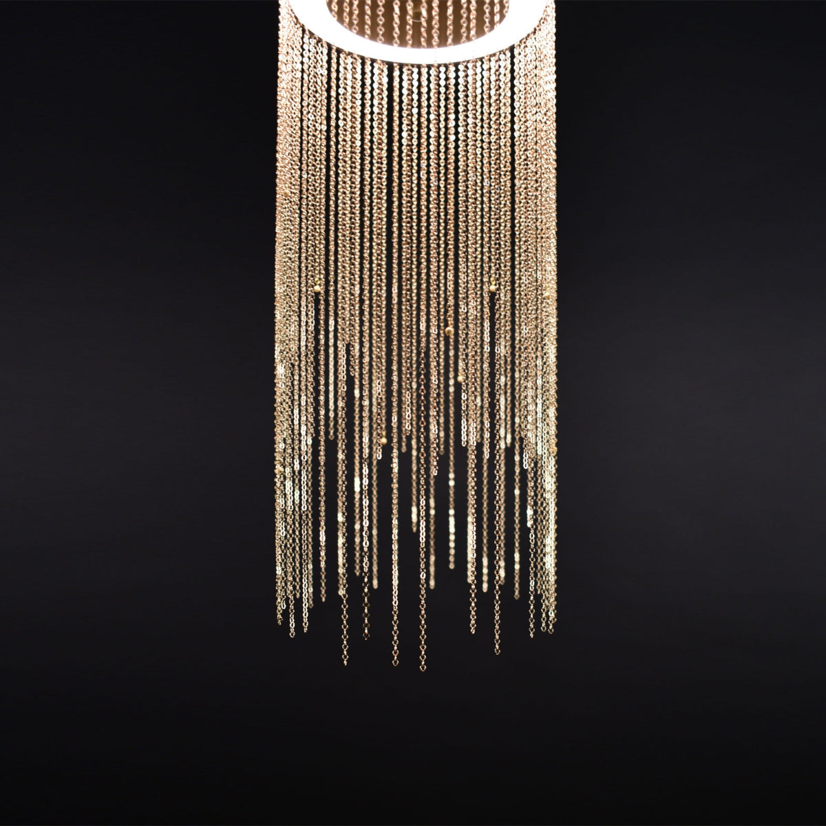 Larose Guyon Chain Pendant Light | DSHOP