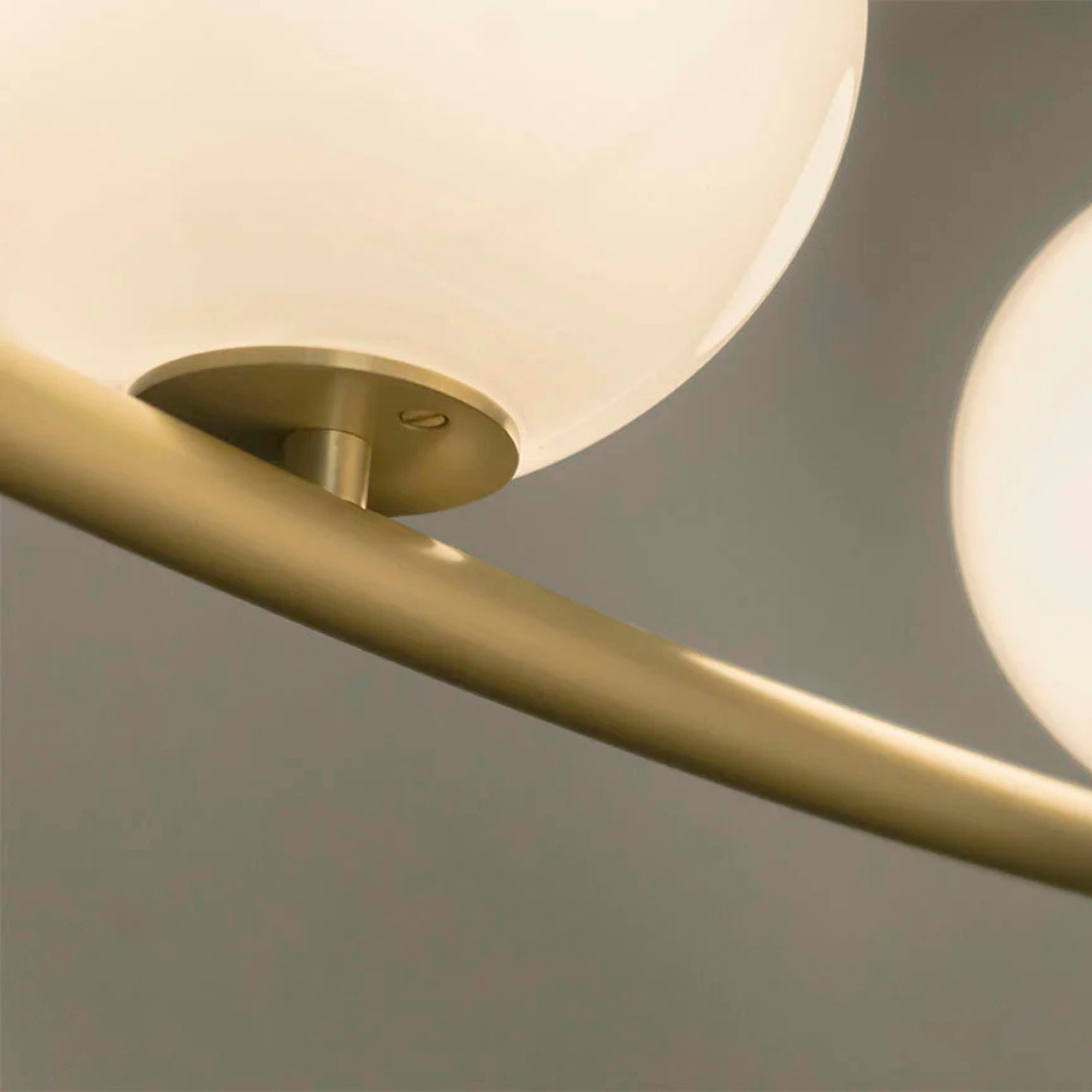 Perle 2 Pendant Light / Chandelier