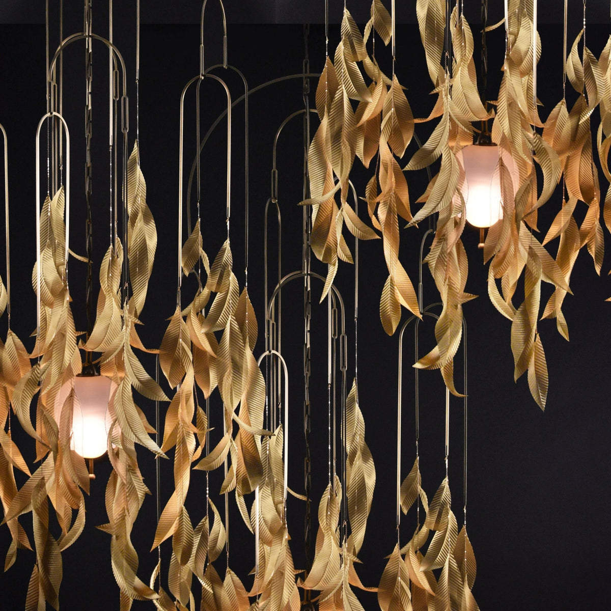 Larose Guyon Saule L 03 – Modern Chandelier