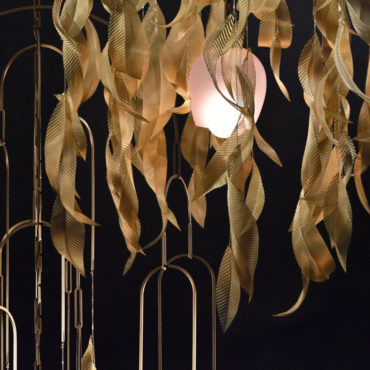 Larose Guyon Saule L 03 – Elegant Chandelier