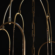 Larose Guyon Saule S 03 – Mobile Chandelier