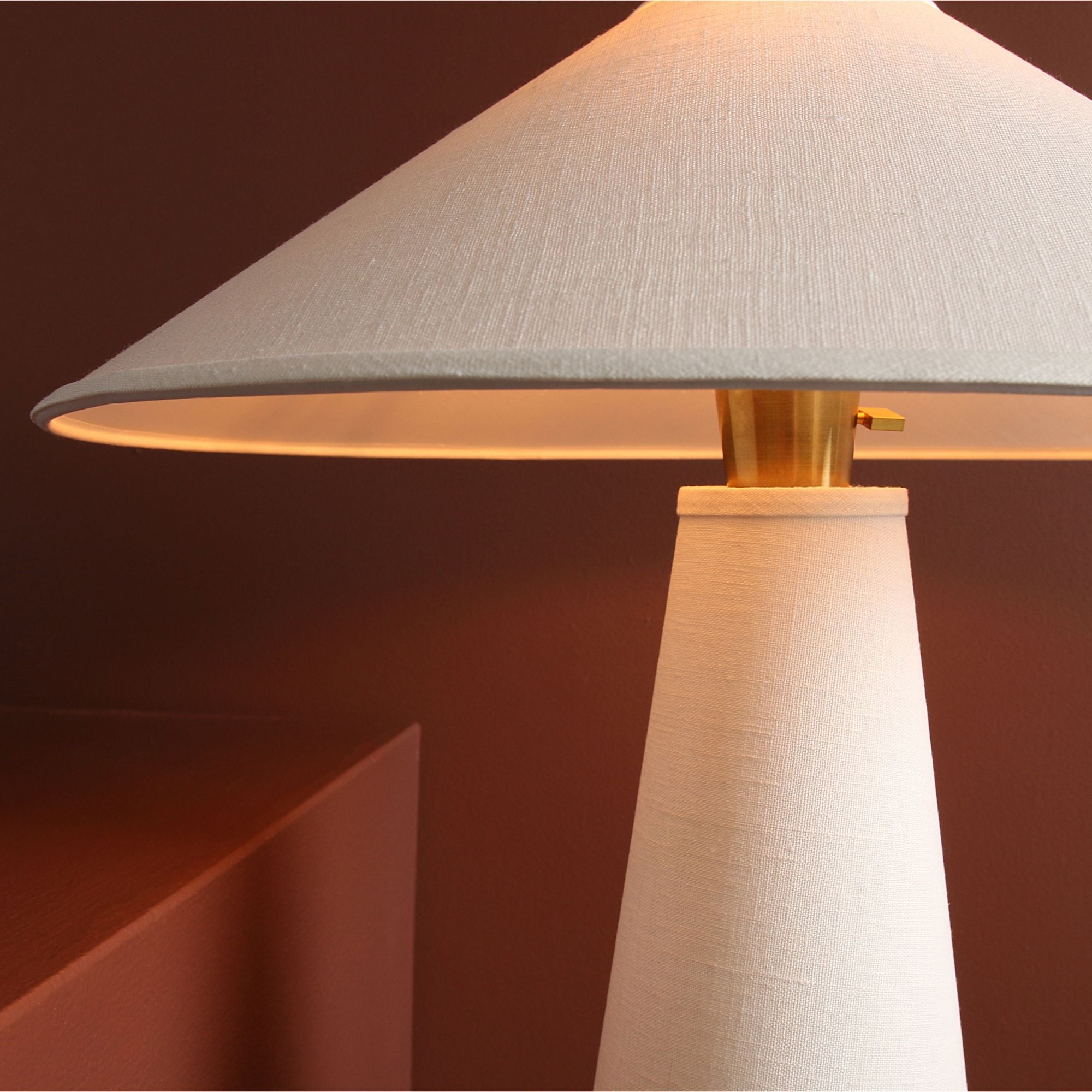 Contemporary Table Lamp 