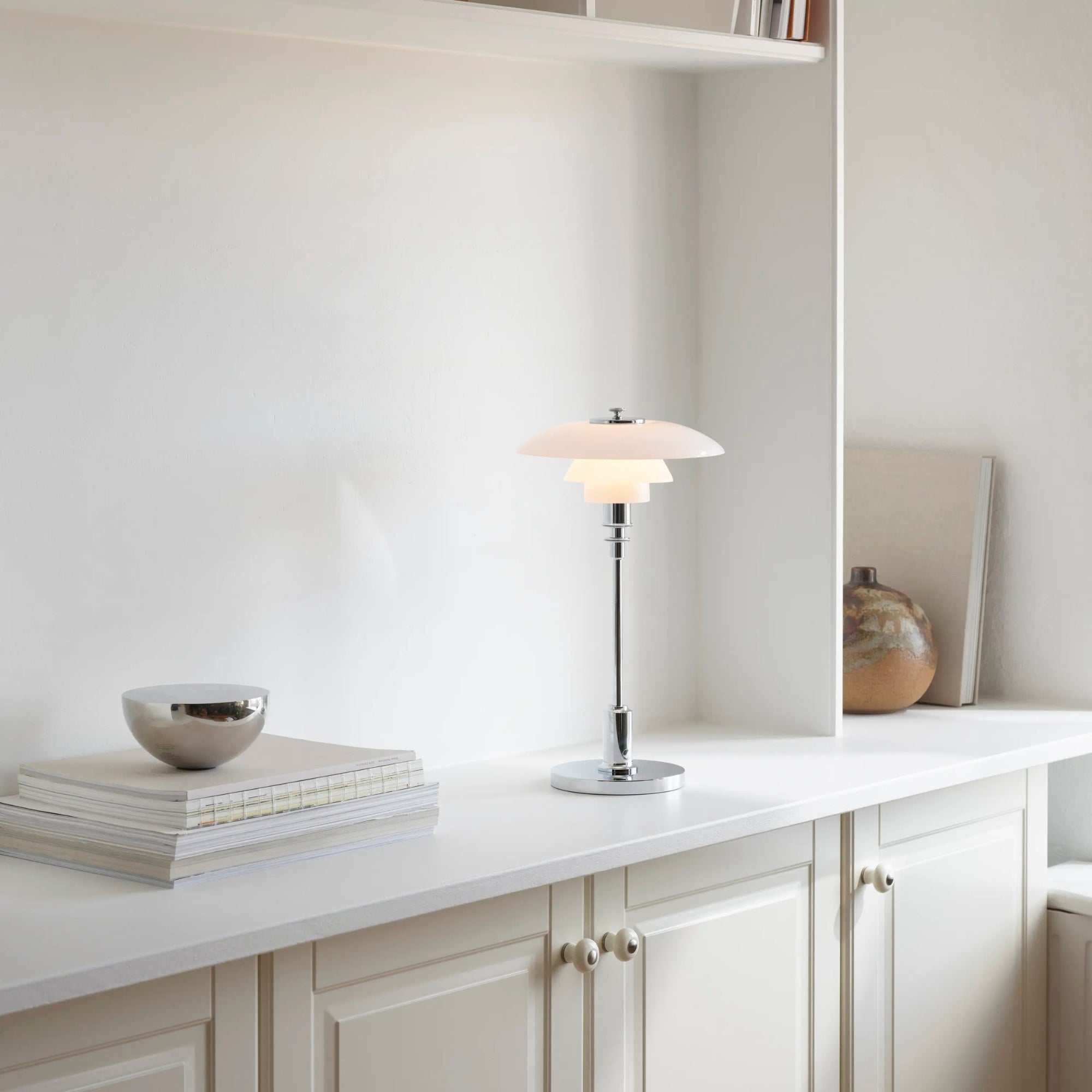Louis Poulsen PH 2/1 Portable Table Lamp – Cordless Table Lamp