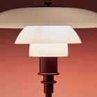 Louis Poulsen PH 2/1 Glass Table Lamp – 1920s Table Lamp in Glossy Burgundy