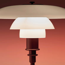 Louis Poulsen PH 2/1 Glass Table Lamp – 1920s Table Lamp in Glossy Burgundy