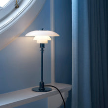 Louis Poulsen PH 2/1 Glass Table Lamp – Indoor Table Lamp in Glossy Blue