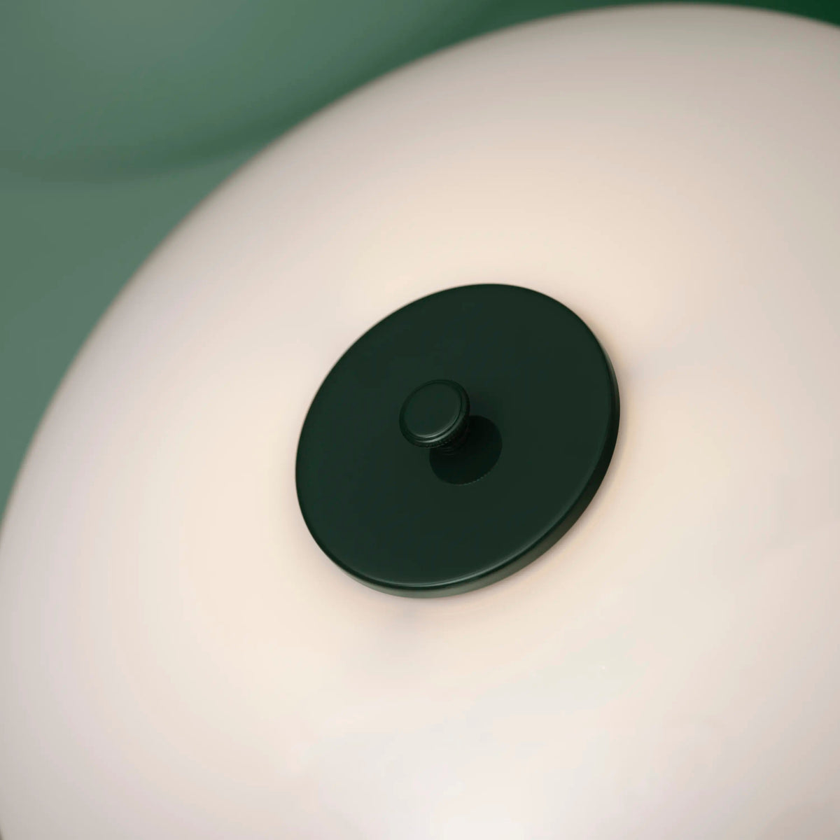 Louis Poulsen PH 2/1 Glass Table Lamp – Danish Table Lamp in Glossy Green