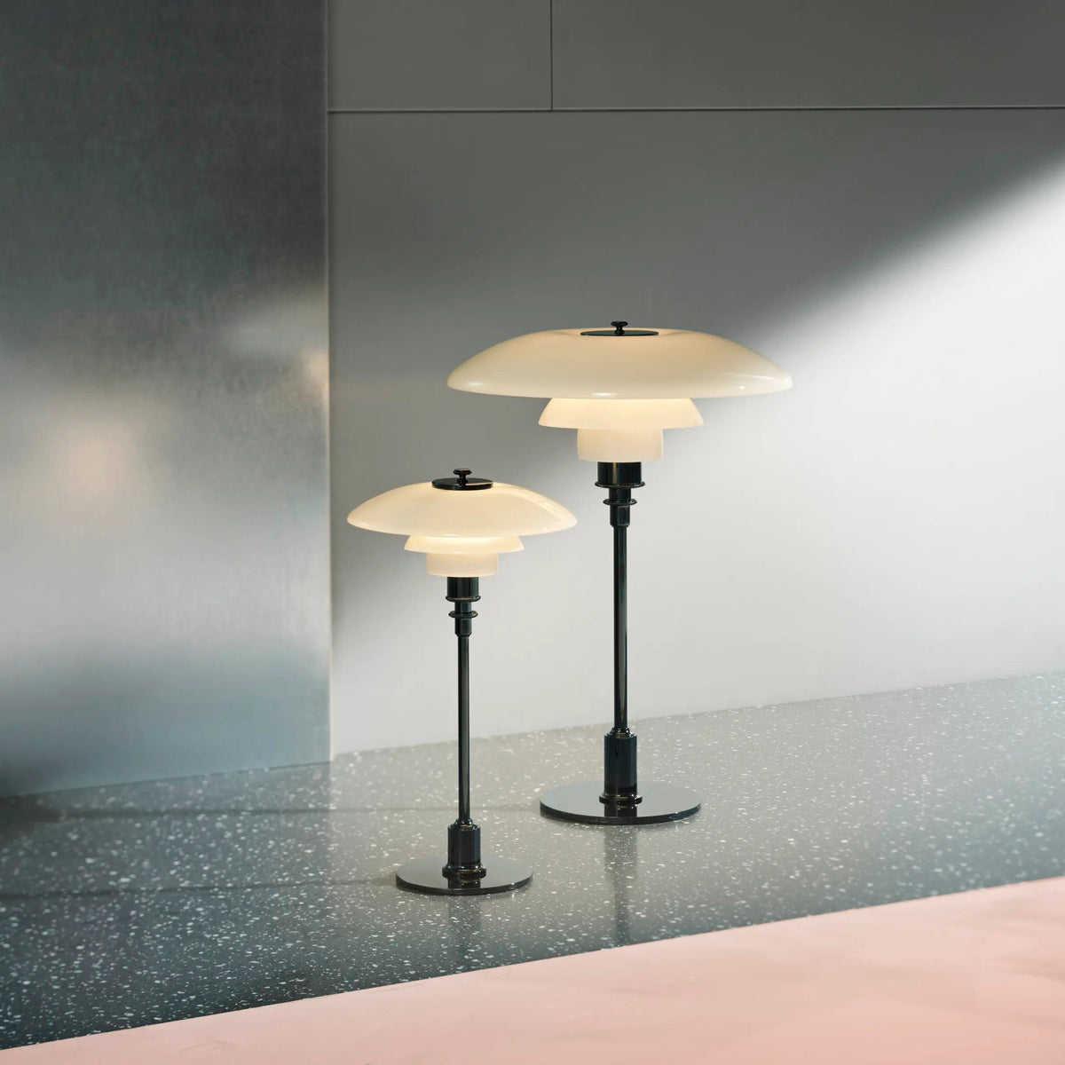 Louis Poulsen PH 2/1 Glass Table Lamp – Danish Table Lamp
