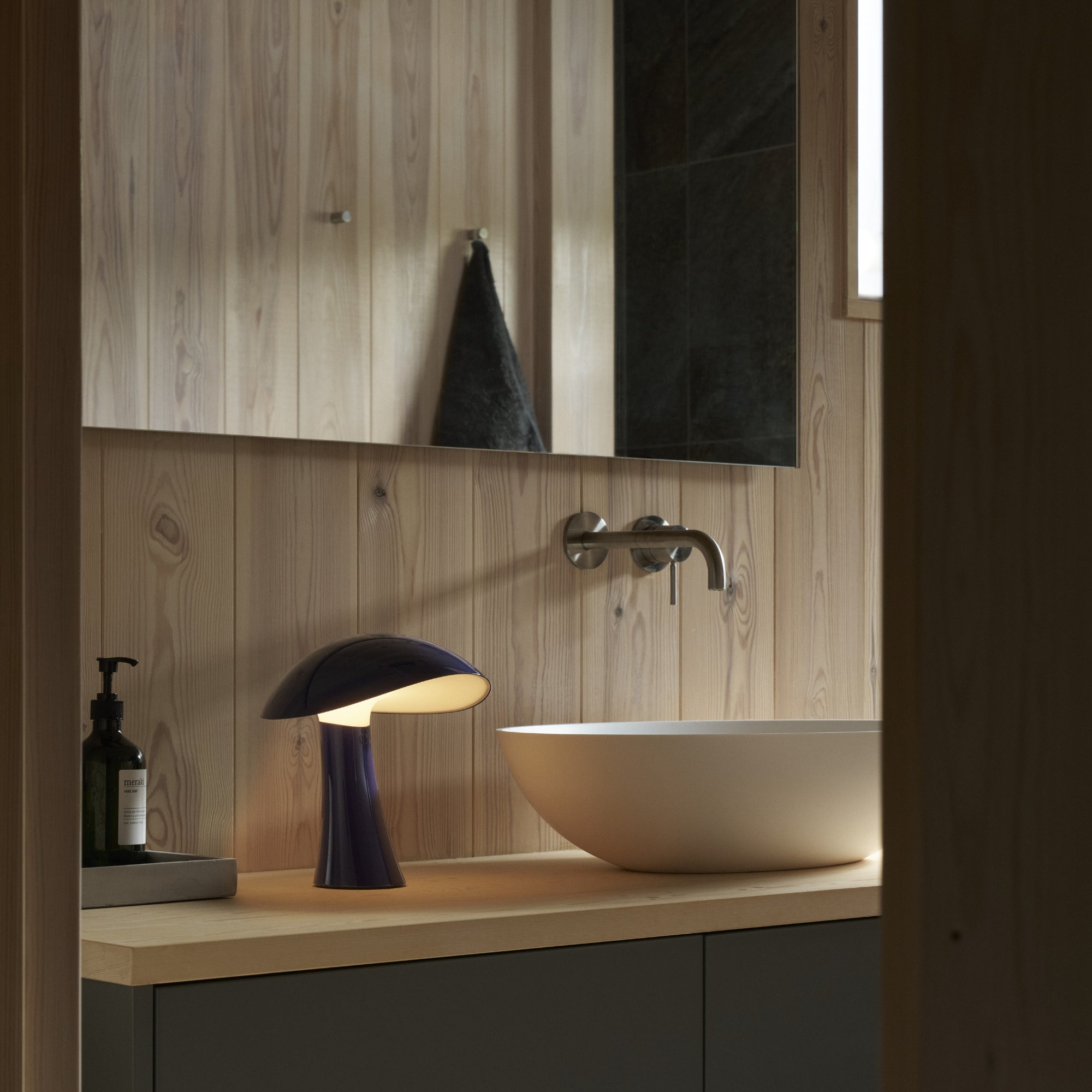 Portable Bathroom Lamp