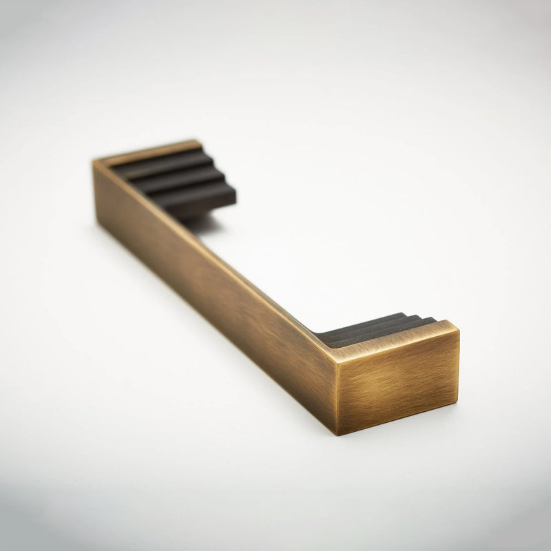 Step-01 Handle in Antique Brass | DSHOP