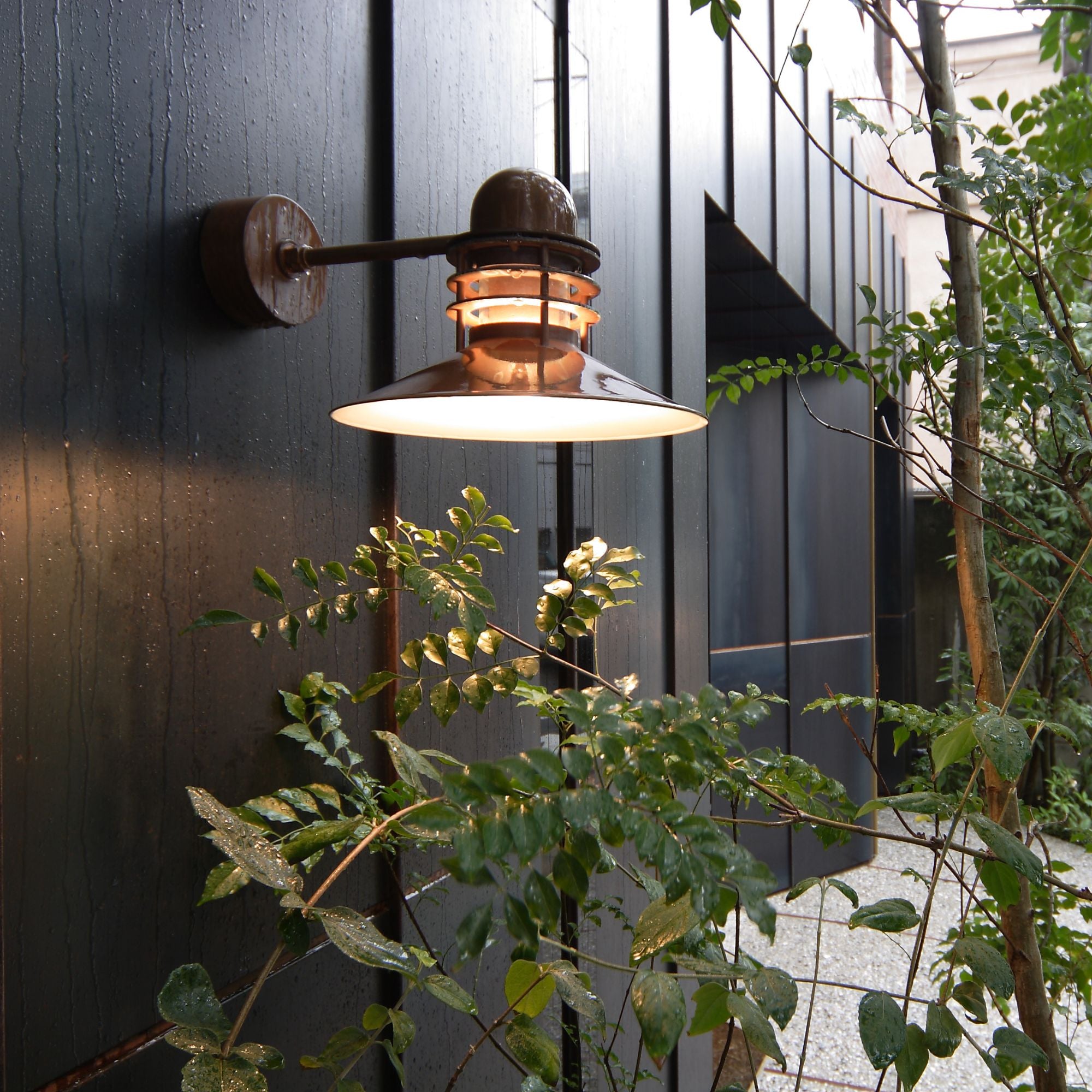 Nyhavn Wall Lamp - Copper | Louis Poulsen | DSHOP