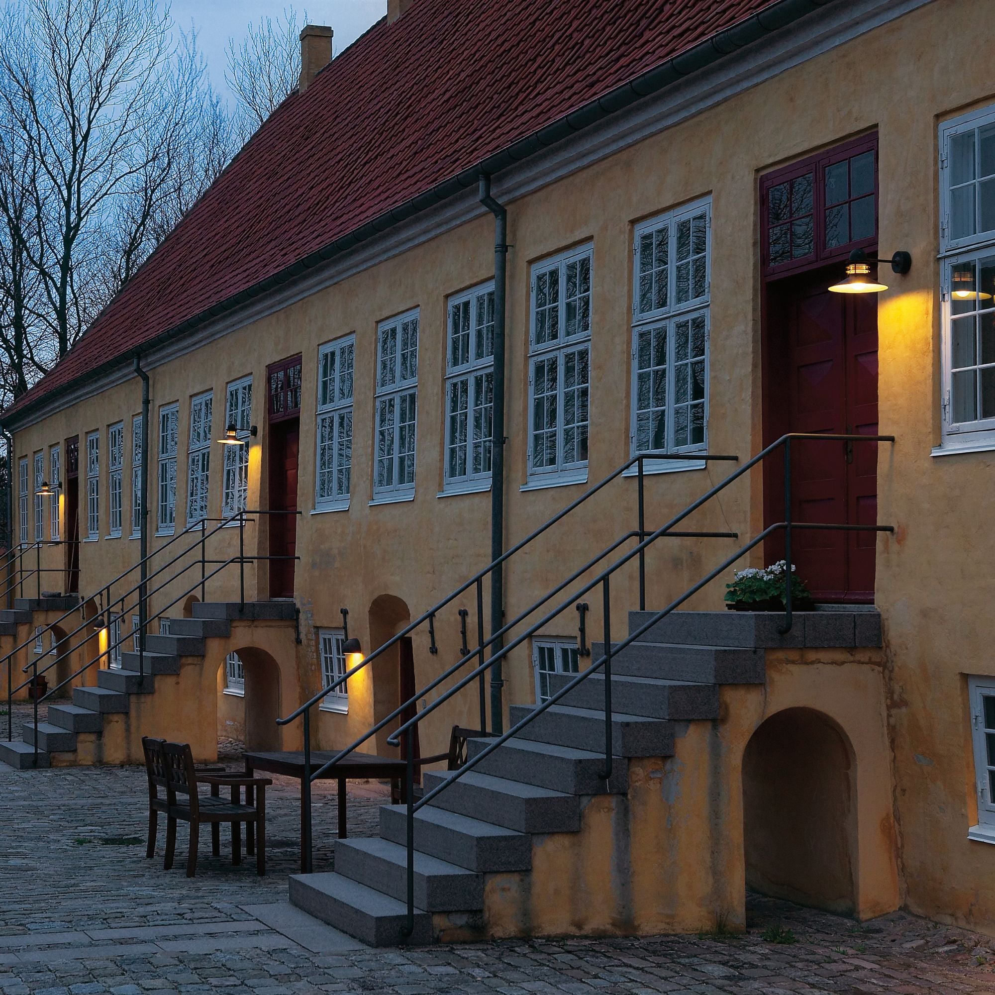 Nyhavn Wall Lamp - Louis Poulsen