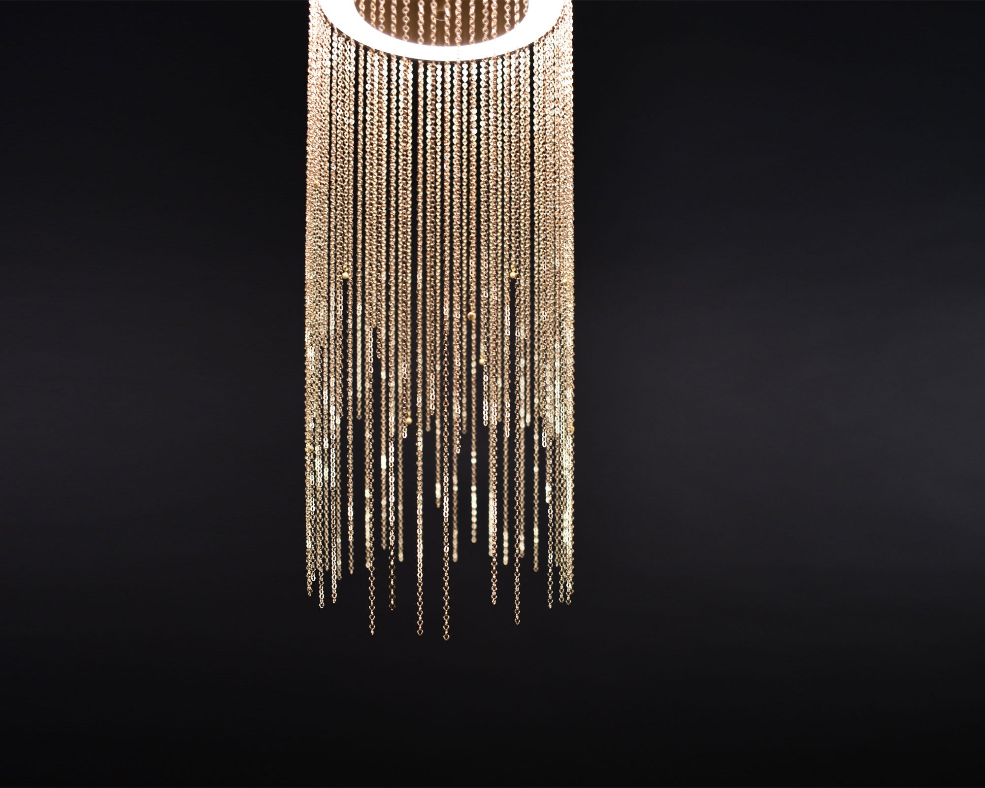 Larose Guyon Chain Pendant Light | DSHOP