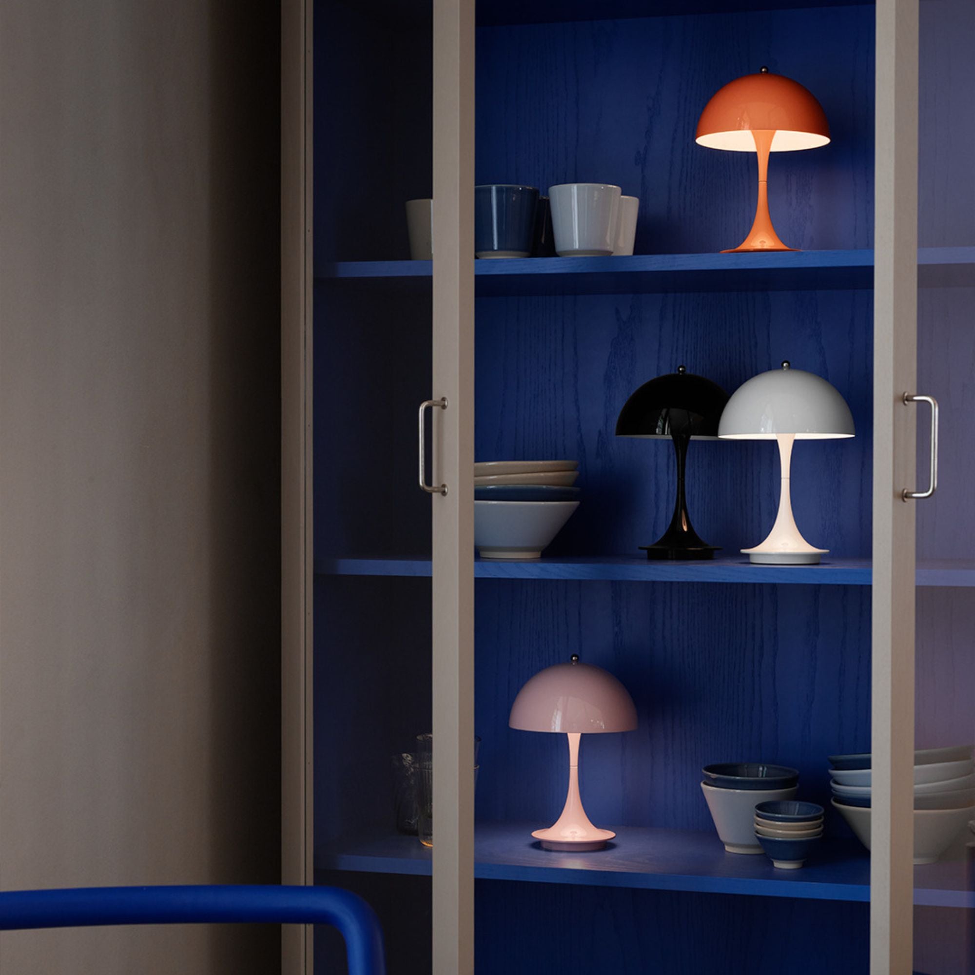 Panthella 160 Portable Lamp - Colors - Louis Poulsen