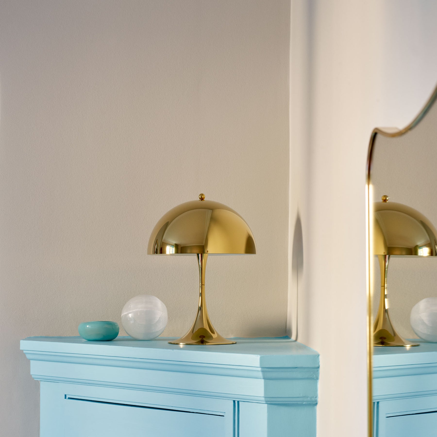 Glossy Brass Table Lamp | DSHOP