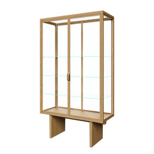 Gubi Private Vitrine