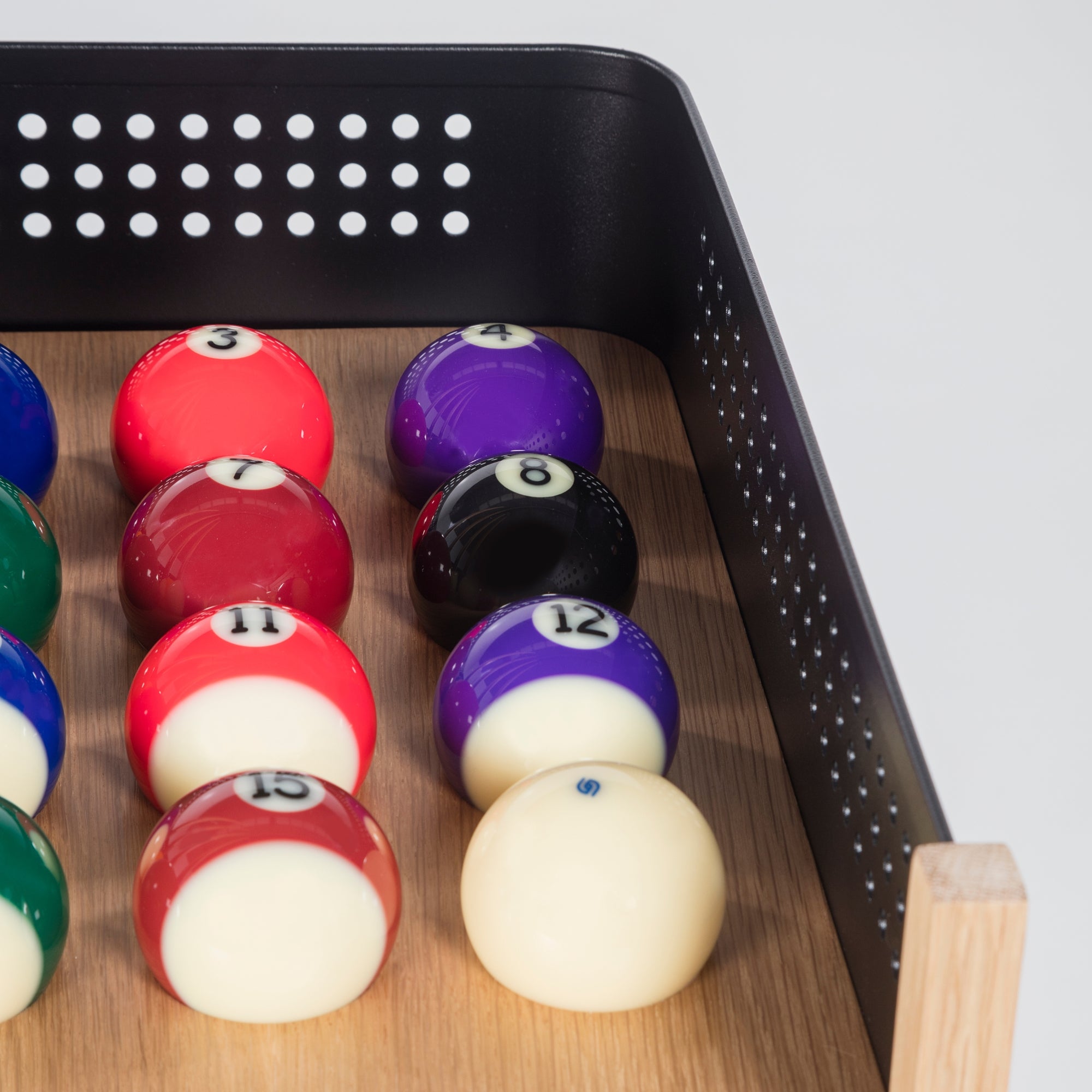 Mou Floor Cue Rack, Indoor