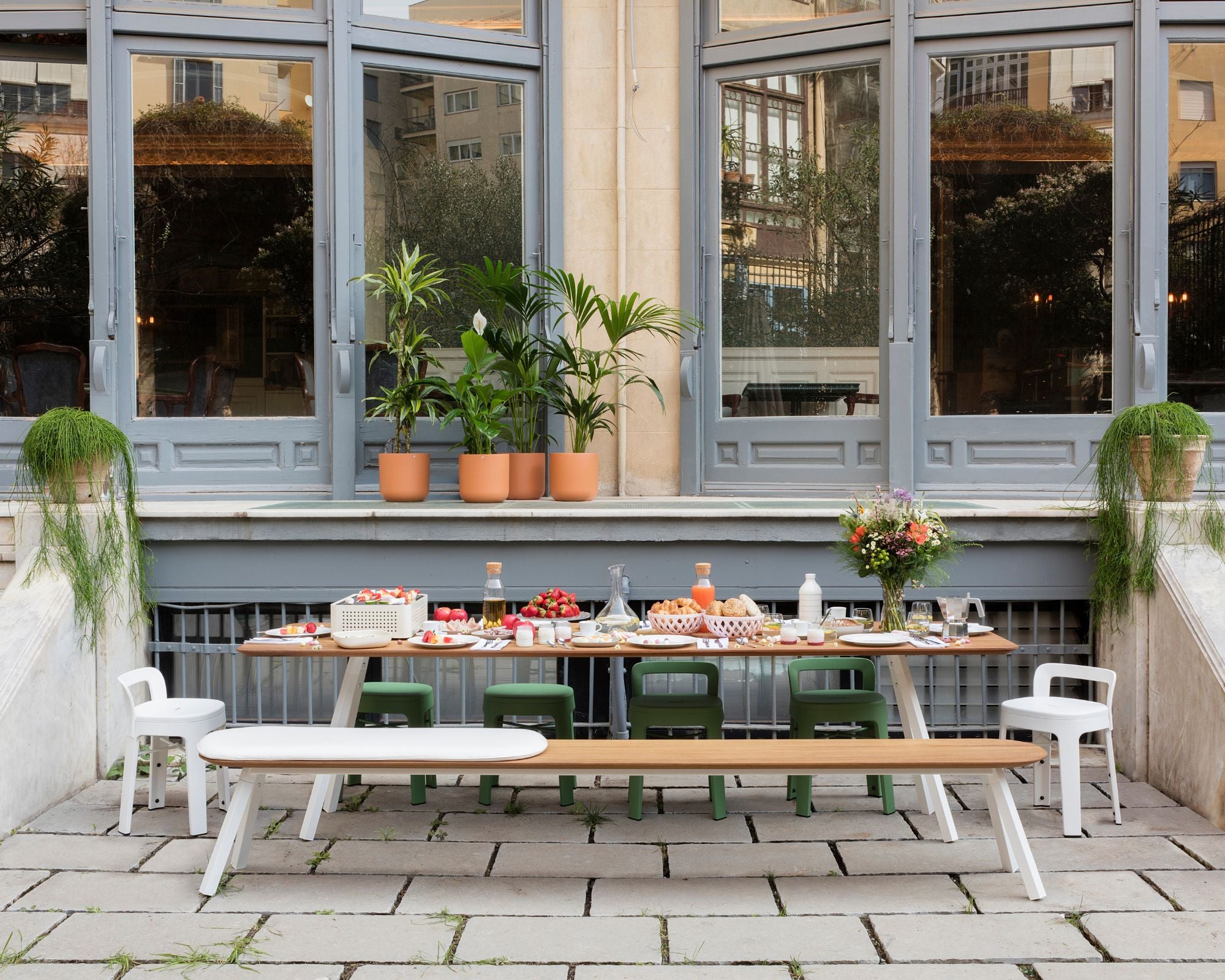 RS Barcelona Long Wood Bench | DSHOP