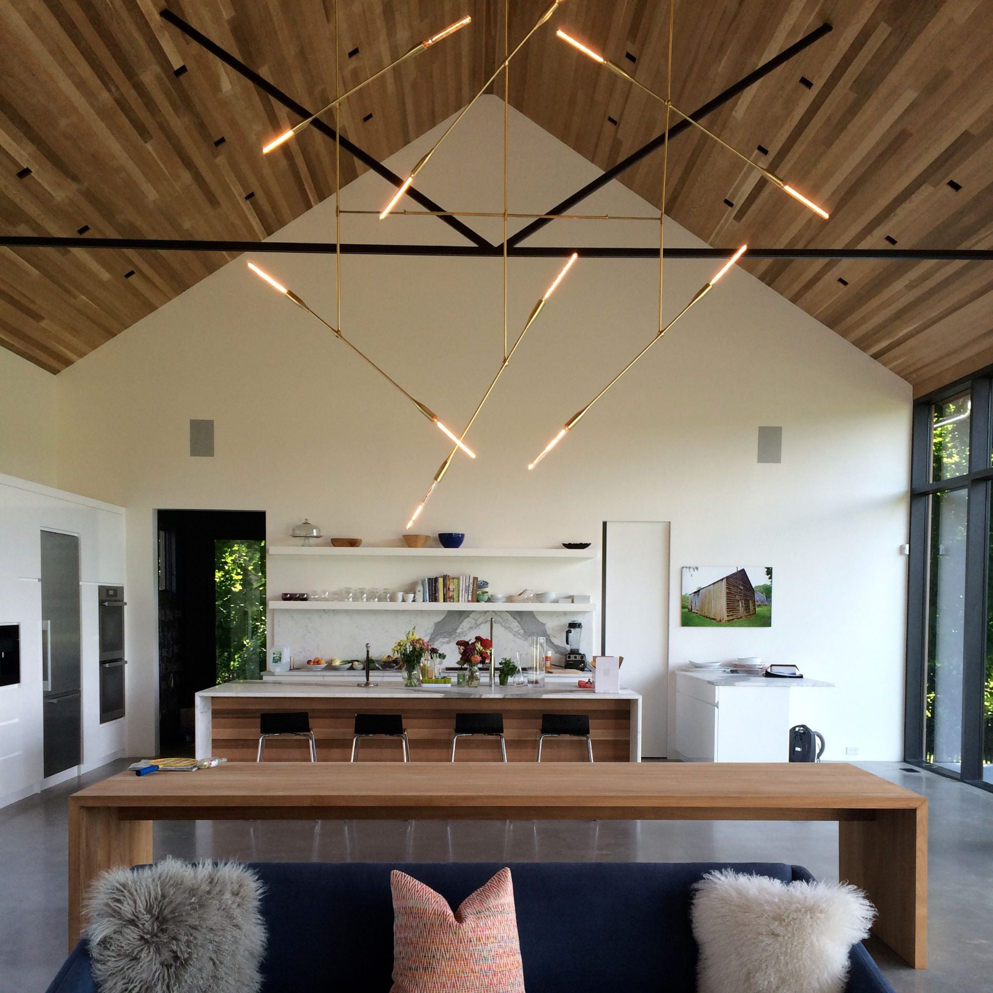 Sorenthia 2-Arm Light