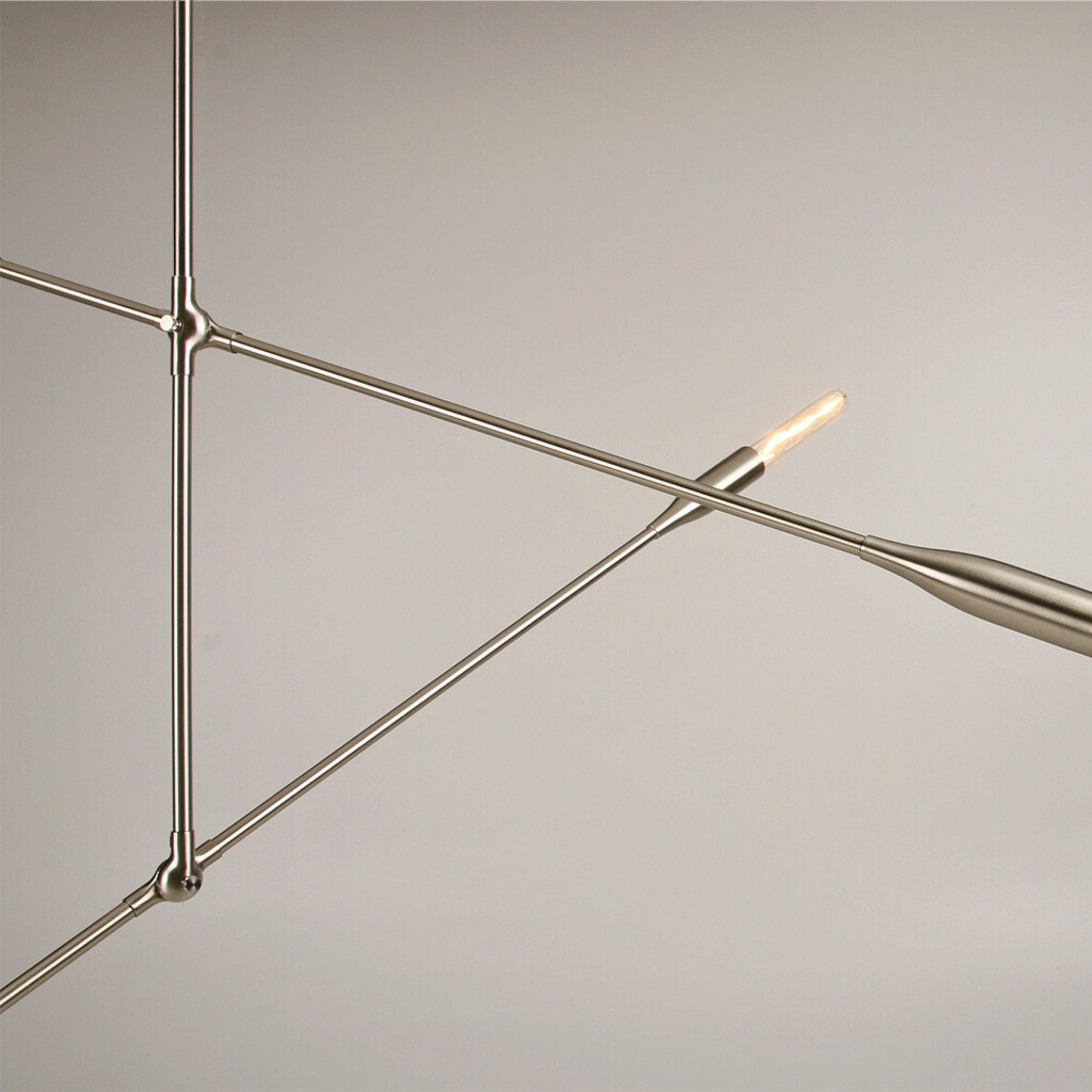 Sorenthia 2-Arm Light