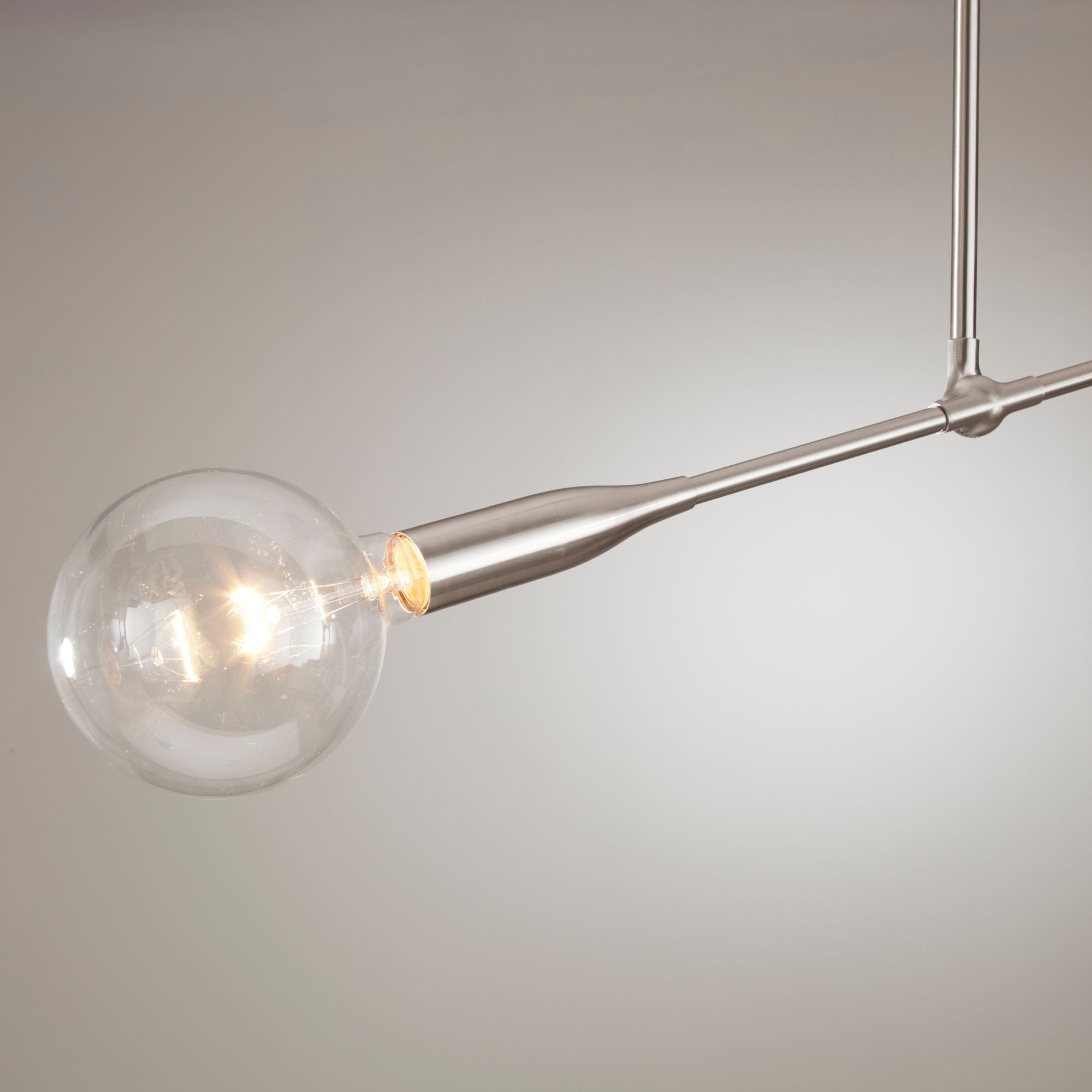 Sorenthia 2-Arm Light