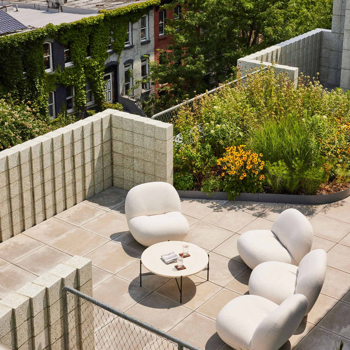 Whte Travertine Outdoor Coffee Table | DSHOP