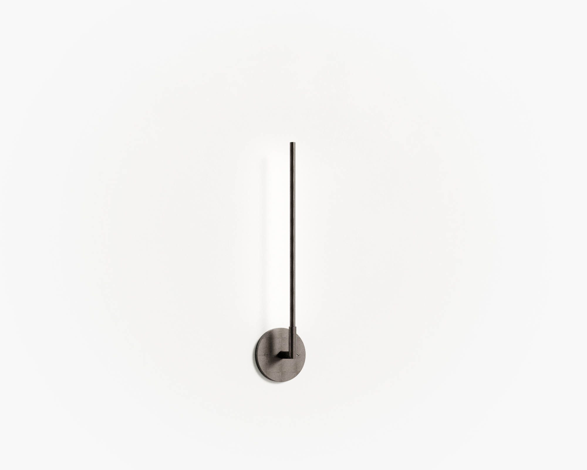 Thin Single Float Sconce Black Oxide | DSHOP