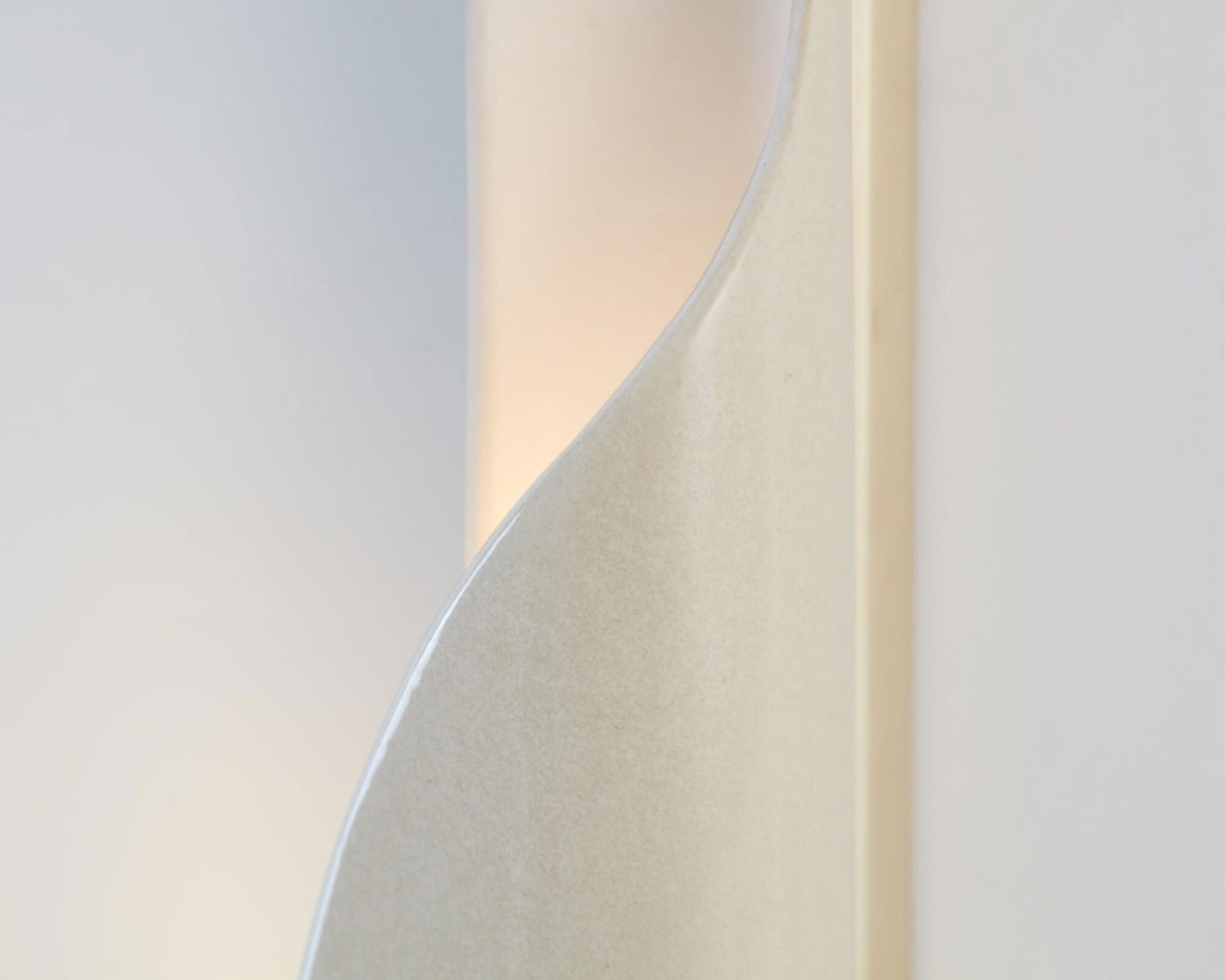 Torsade Ceramic Sconce | DSHOP