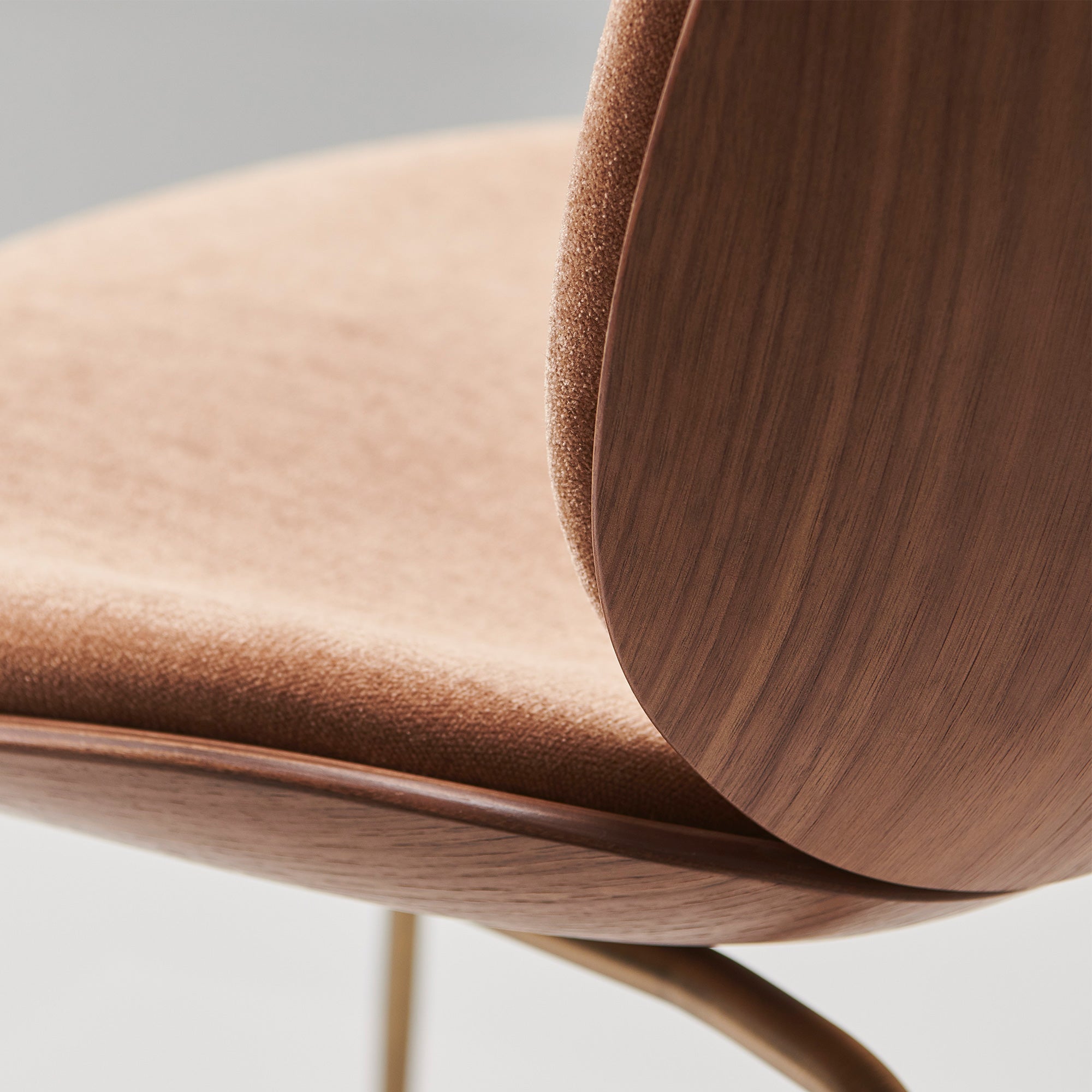 Gubi Beetle Dining Chair 3D Veneer - Walnut by GamFratesi | DSHOP
