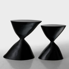 Sculptural Side Table | DSHOP