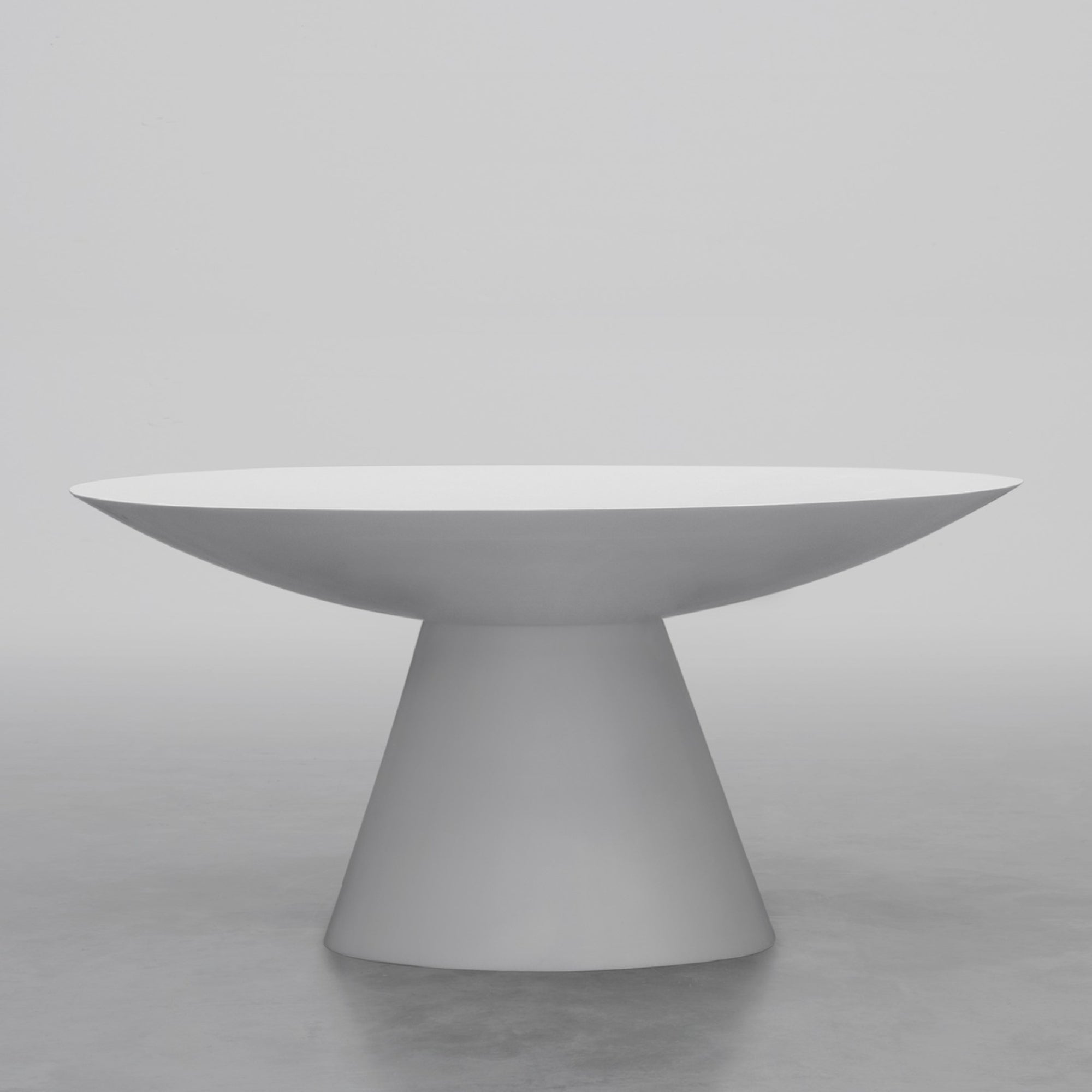 White Oval Dining Table | DSHOP
