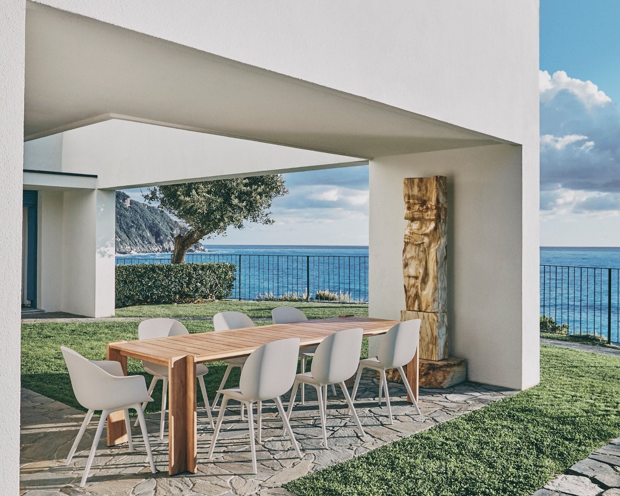 Atmosfera Dining Table - 281 x 105