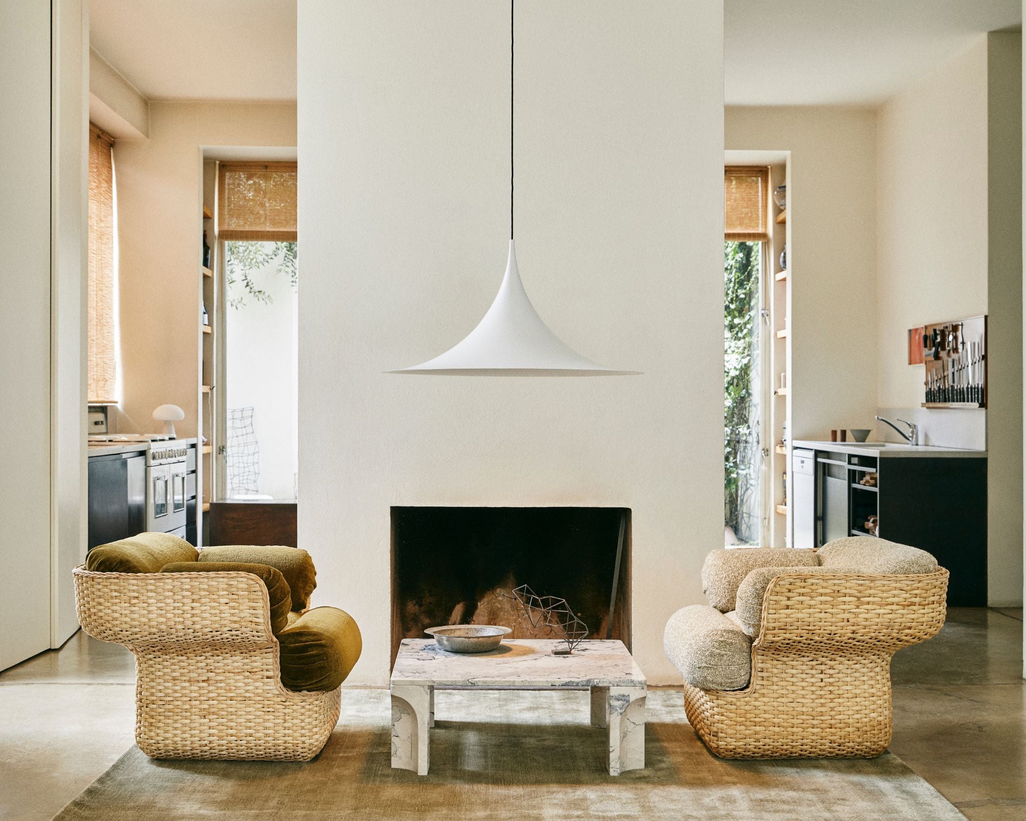 Kitchen Lounge Chairs | DSHOP